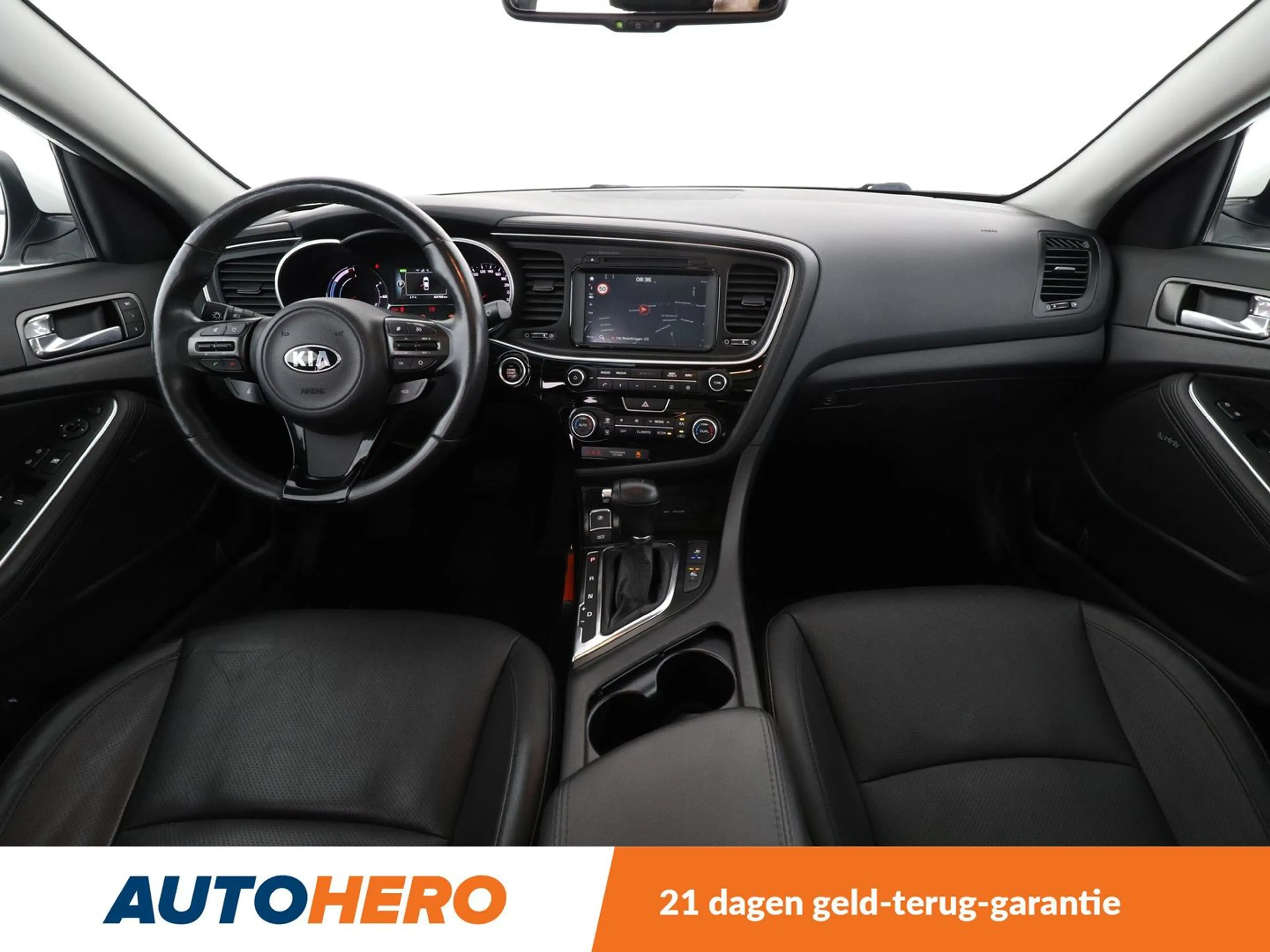 Kia Optima 2.0 Attract Hybrid — photo 12