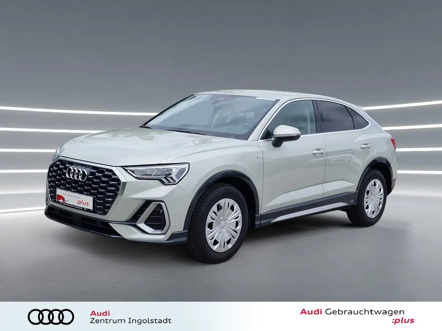 Audi Q3 Sportback 35 TFSI S line LED NAVI AHK ACC 19" Plateado - 1