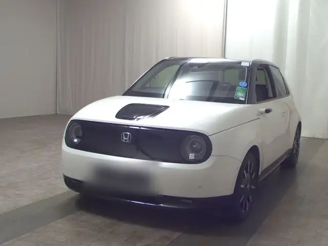 Honda e
