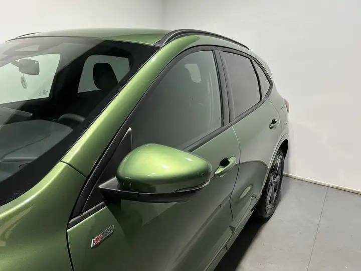 Ford Kuga 2025, foto 5