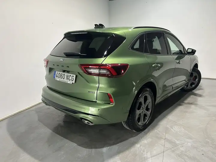 Ford Kuga 2025, foto 2