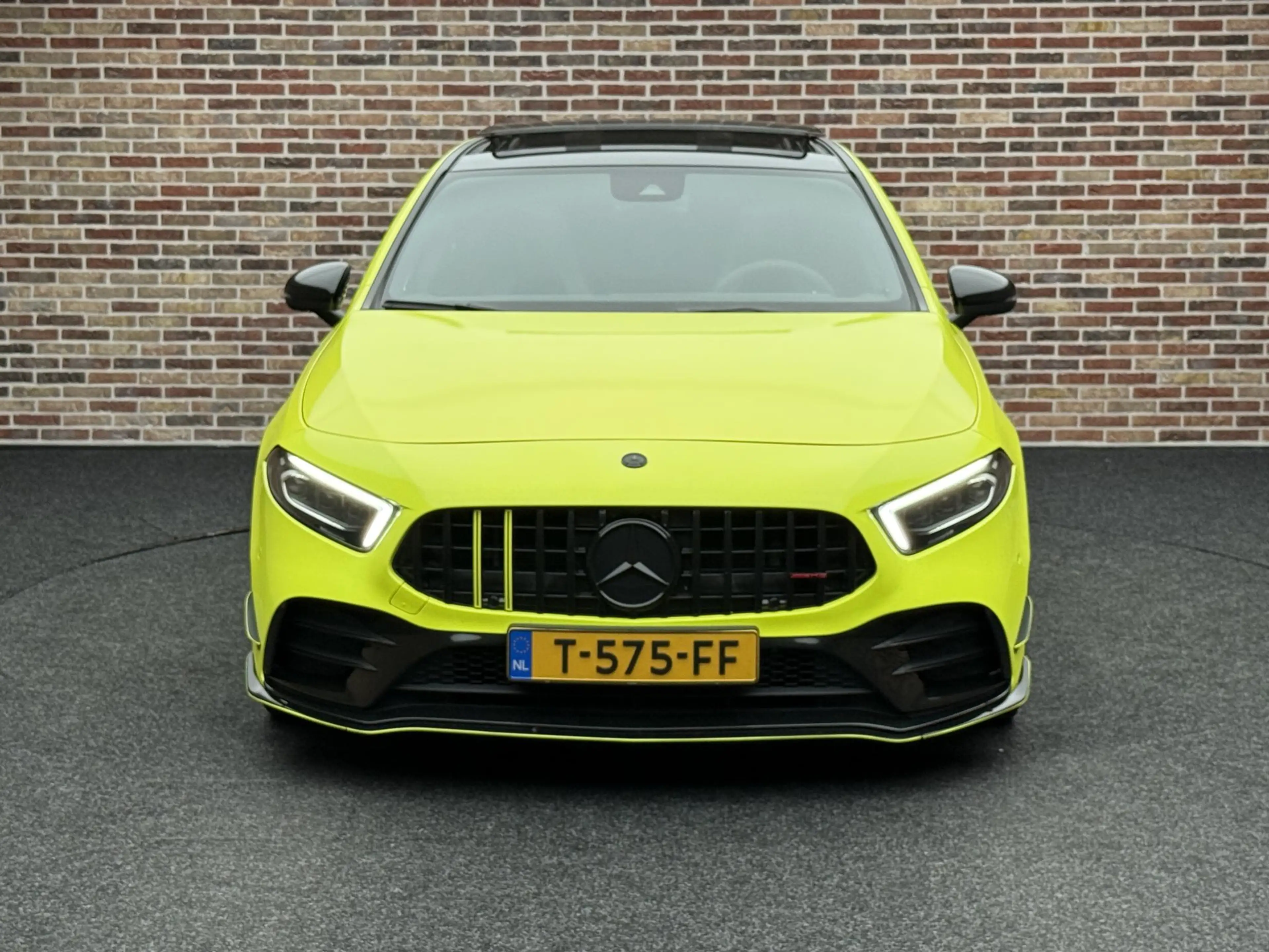 Mercedes-Benz A 35 AMG 4MATIC Premium Pano | Aero | Burmester — photo 5
