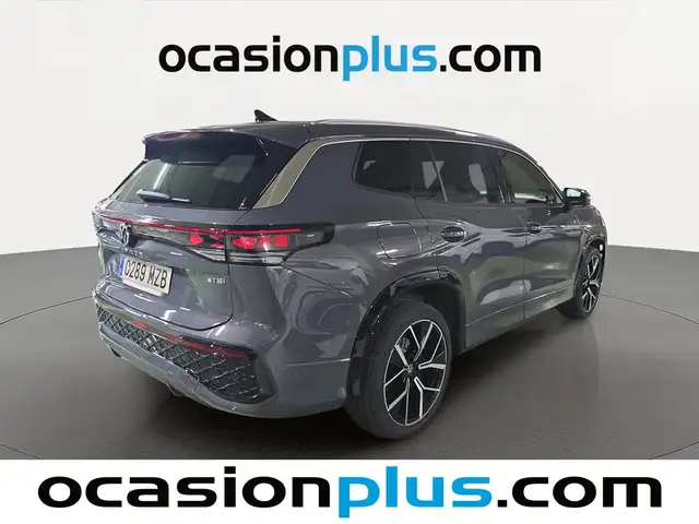 Volkswagen Tayron view 4