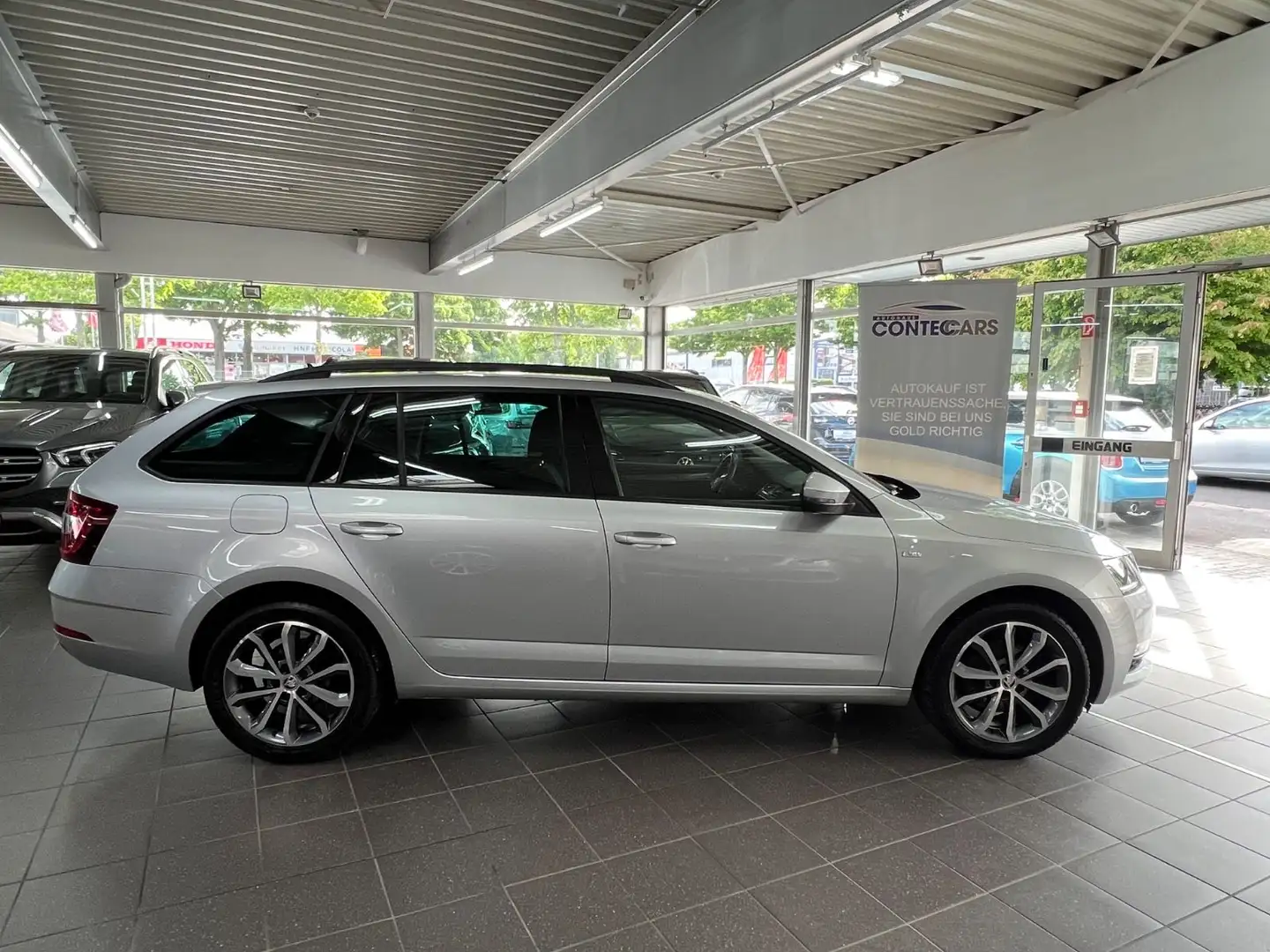 Skoda Octavia Combi 2.0 TDI Soleil Reise+Amundsen+L&S Silver - 1