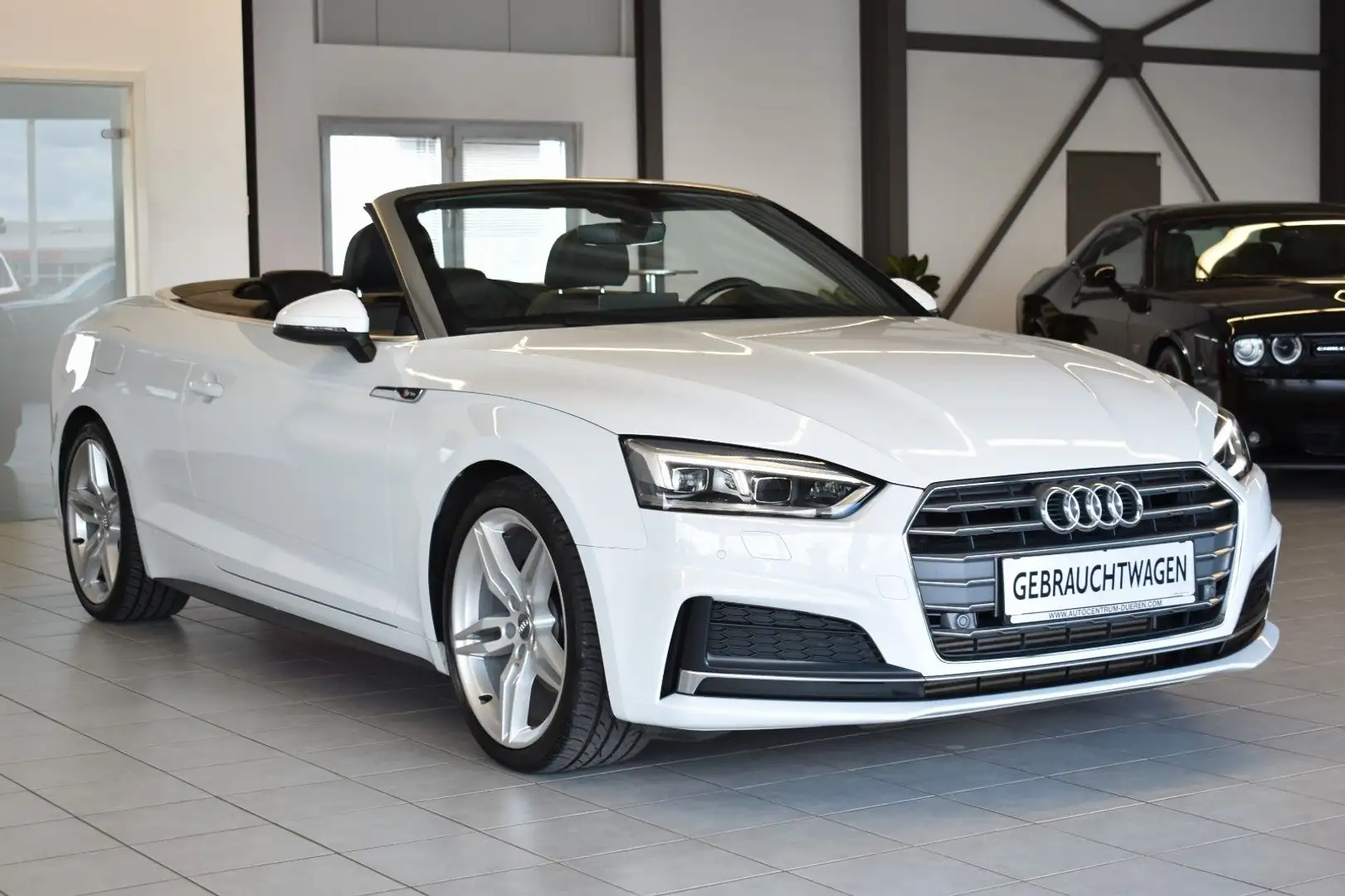 Audi A5 Cabriolet S-LINE/LED/ALCAN/NAVI/DIGITALCOCKP. Blanco - 2