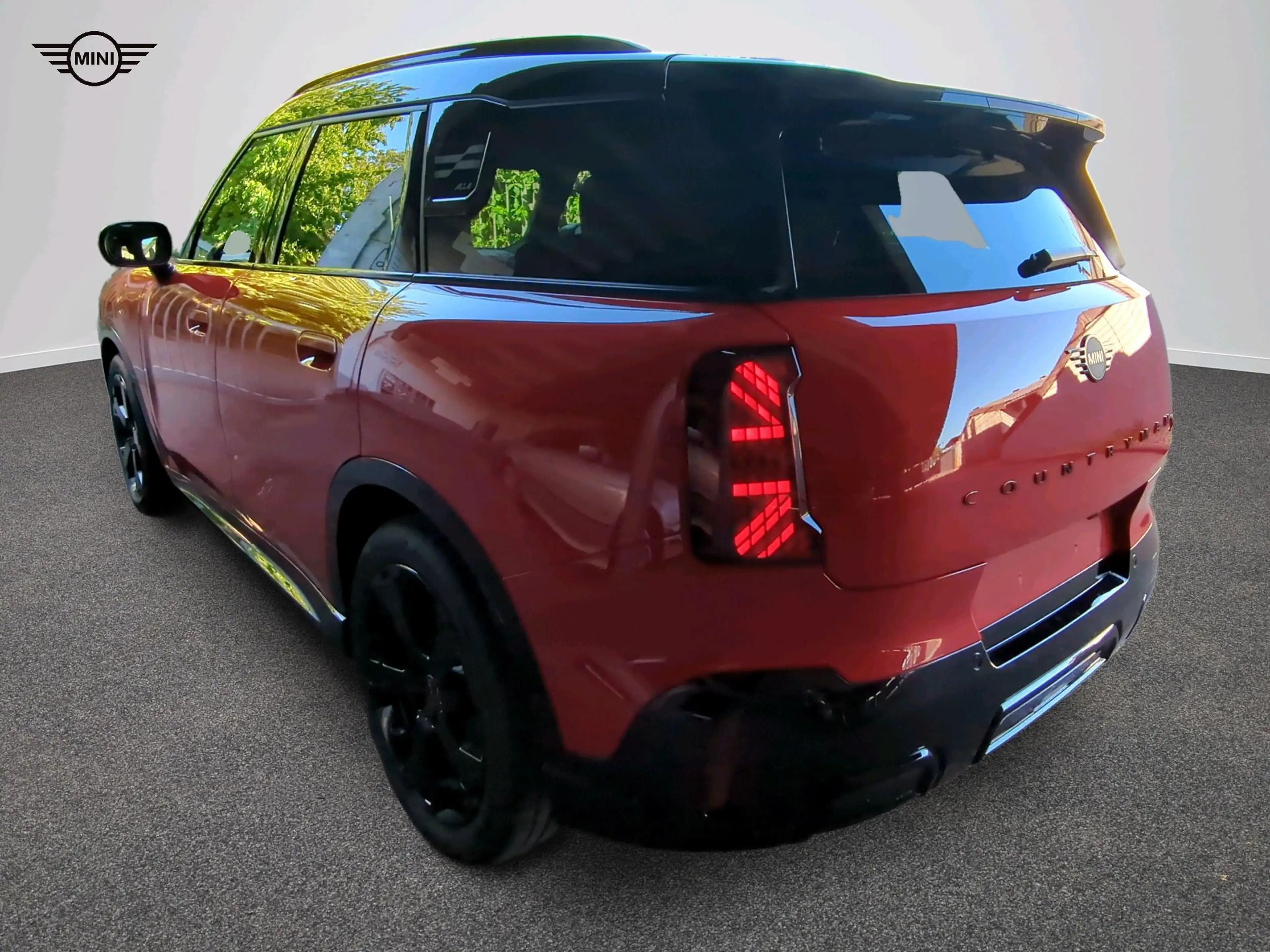 MINI Countryman S All4 John Cooper Works Trim — photo 6