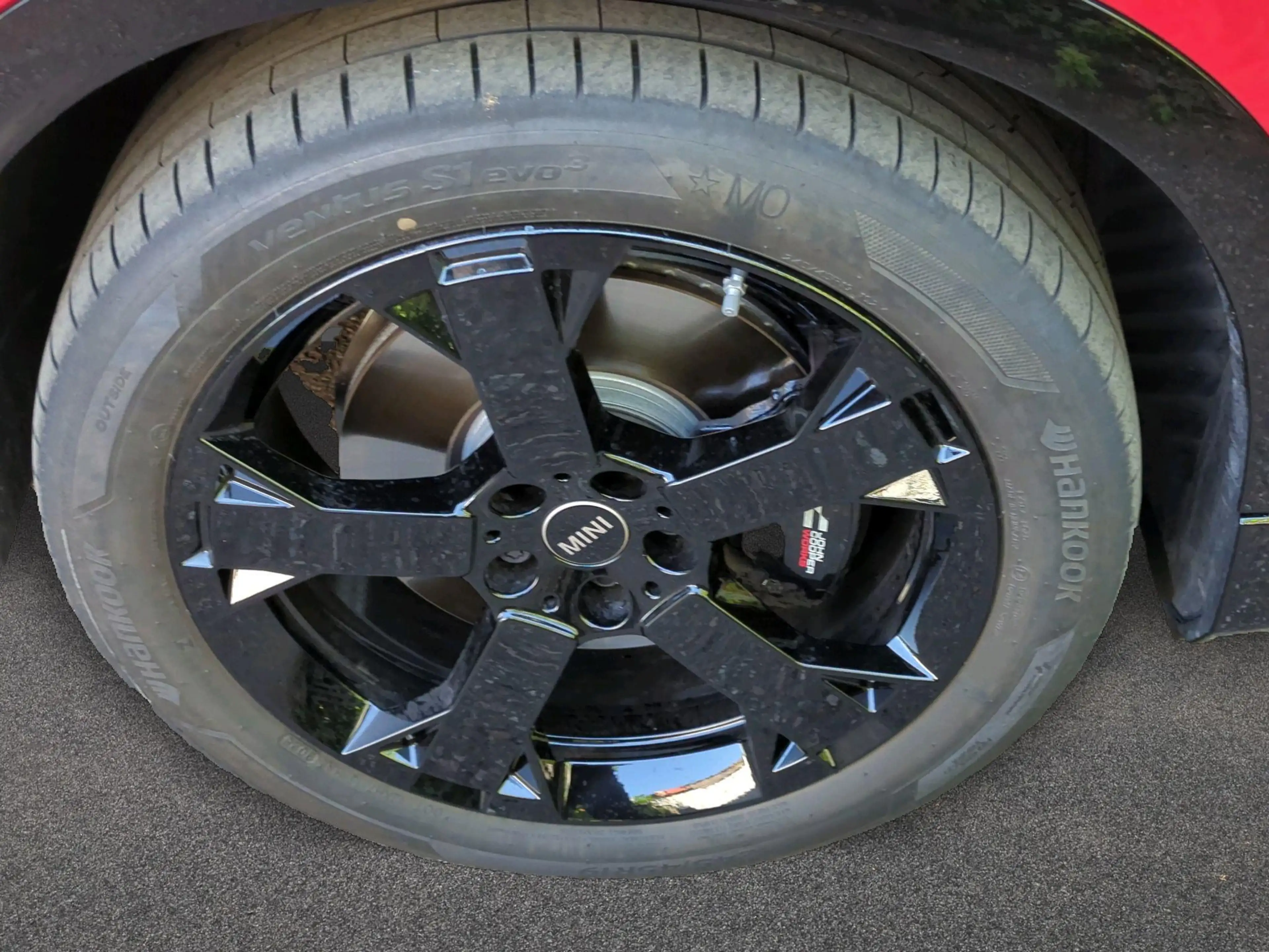 MINI Countryman S All4 John Cooper Works Trim — photo 10