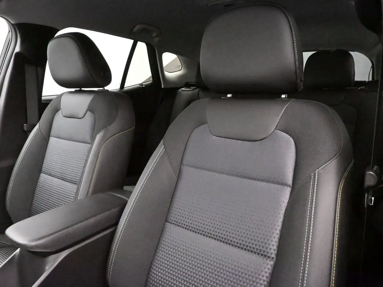 Chevrolet Trax снимка Chevrolet Trax