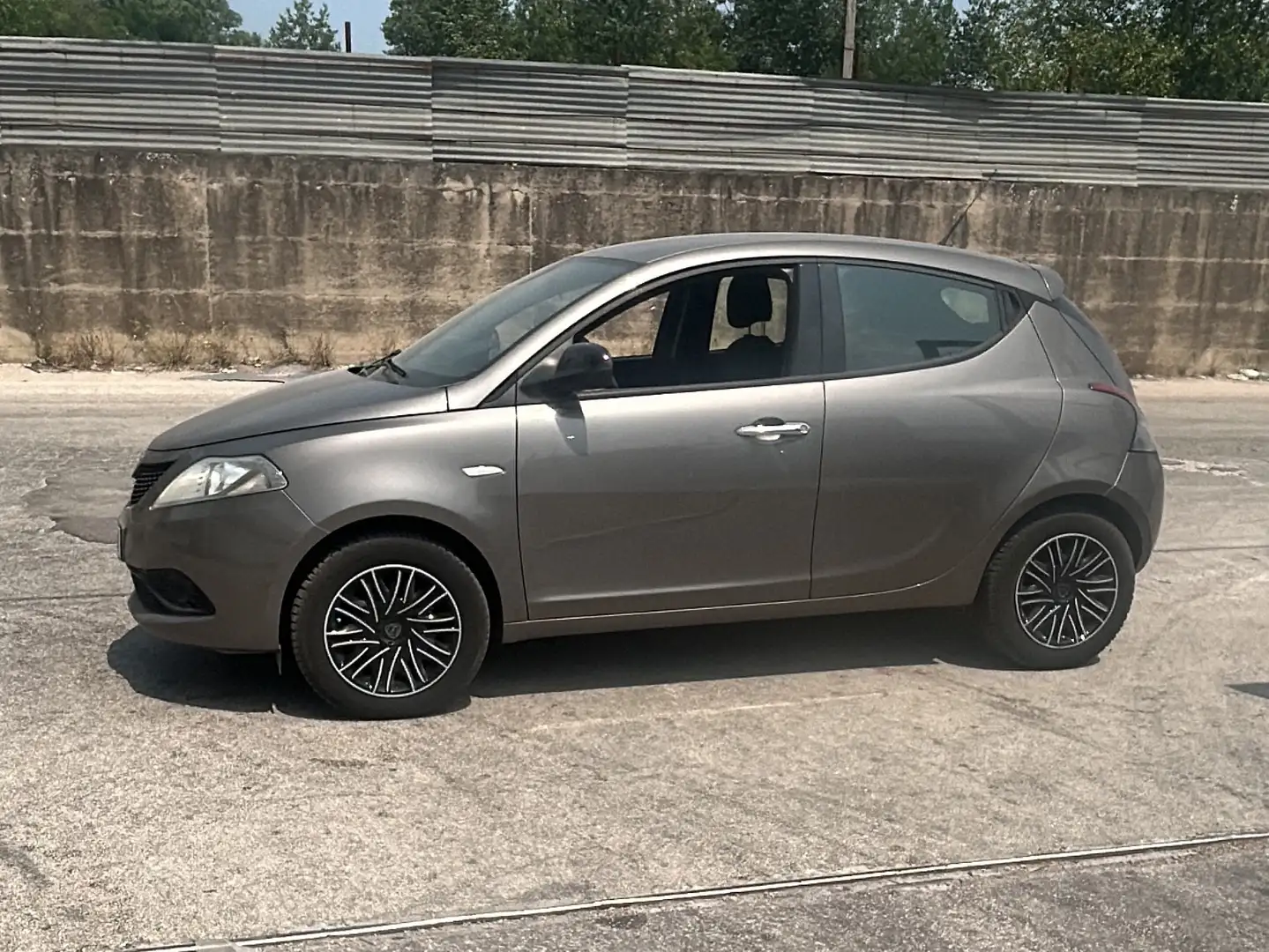 Lancia Ypsilon Ypsilon 1.2 Gold s Bronzo - 1