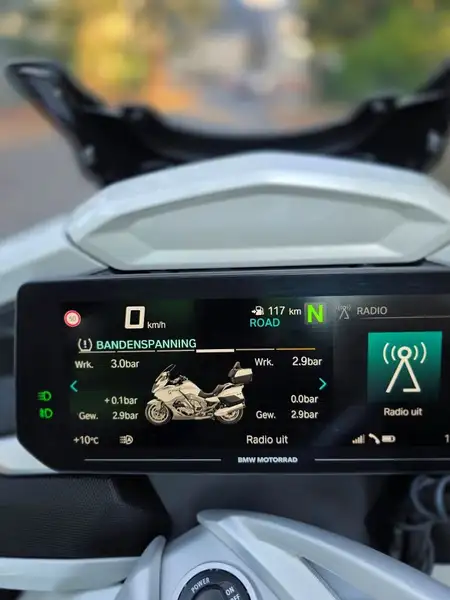 BMW K 1600 GTL Exclusive - foto 7