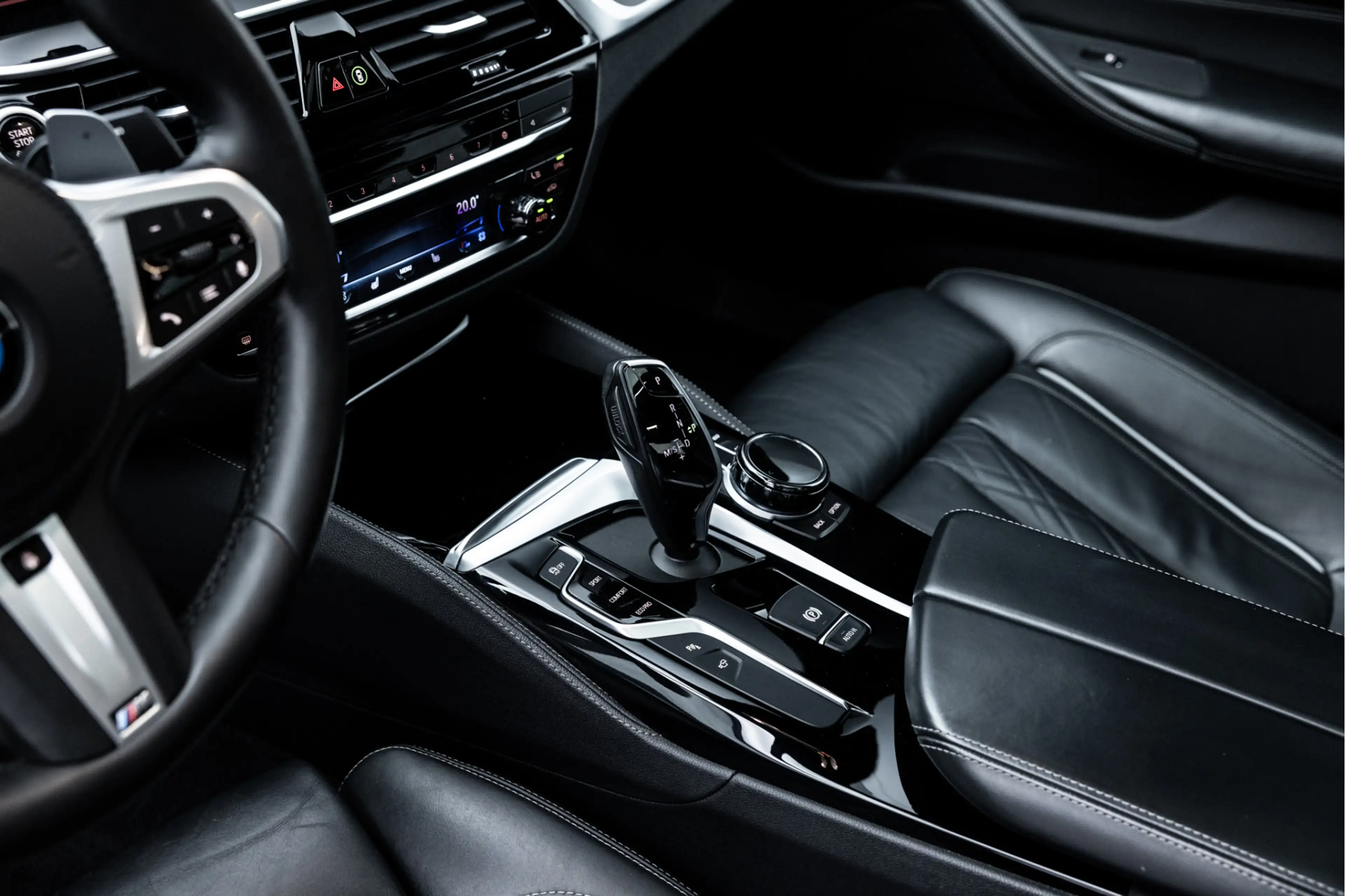 BMW 540 5-serie 540i xDrive High Executive M-Sport | Pano — photo 26