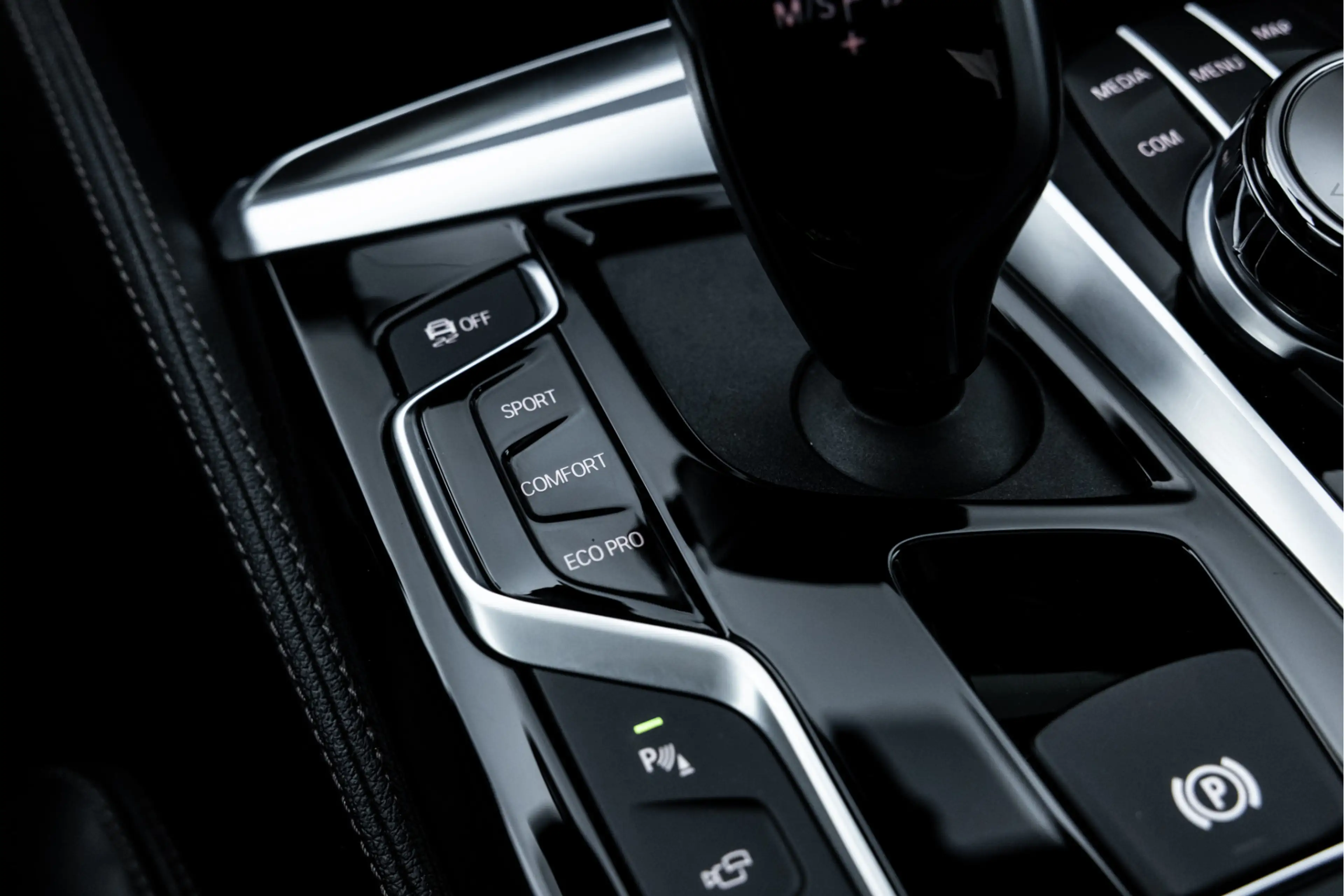 BMW 540 5-serie 540i xDrive High Executive M-Sport | Pano — photo 50