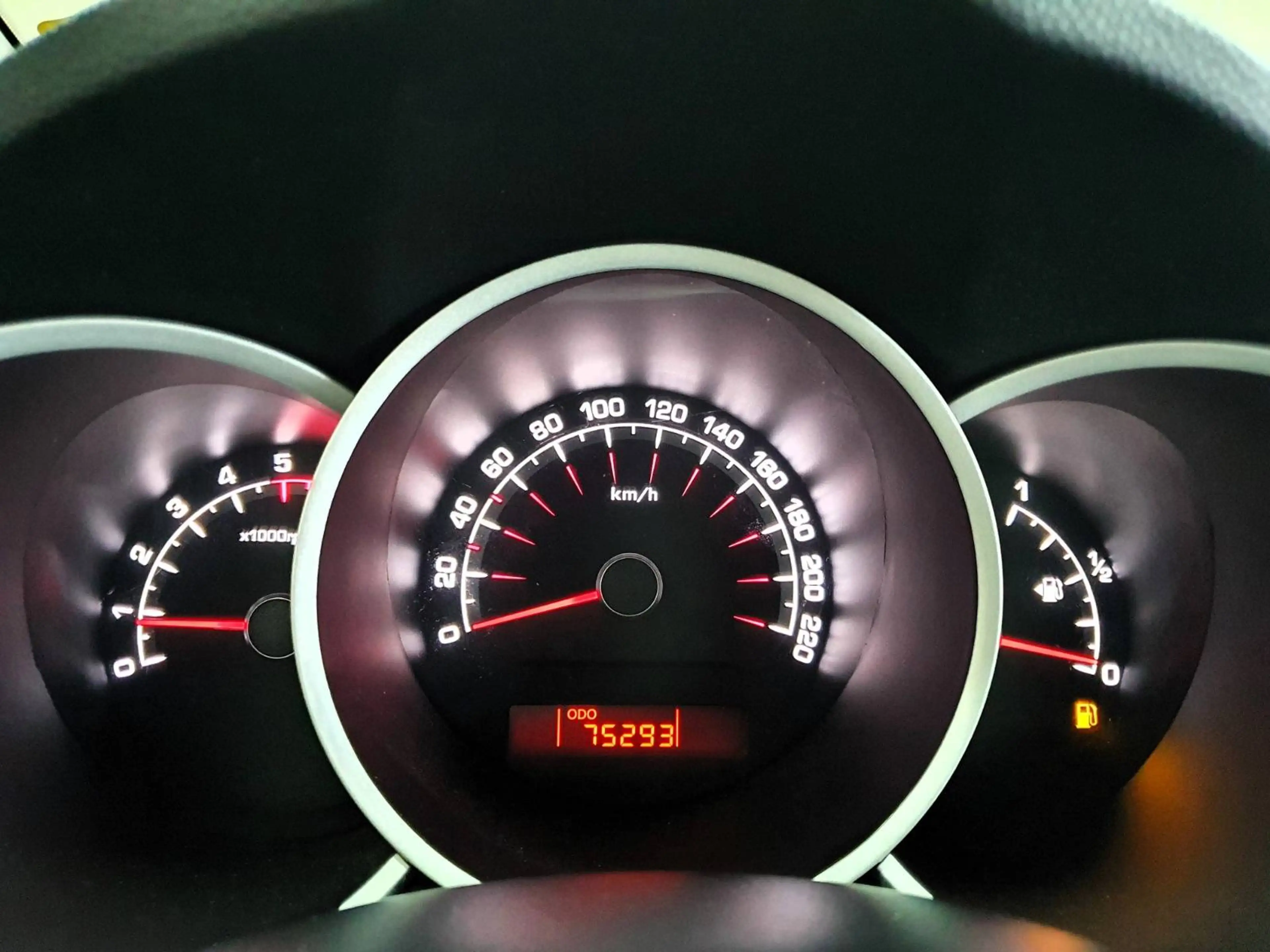 Kia Venga 🟢1.4 DIESEL - 1ER MAIN - CRUISE - CLIM -BLUETOOTH — photo 9