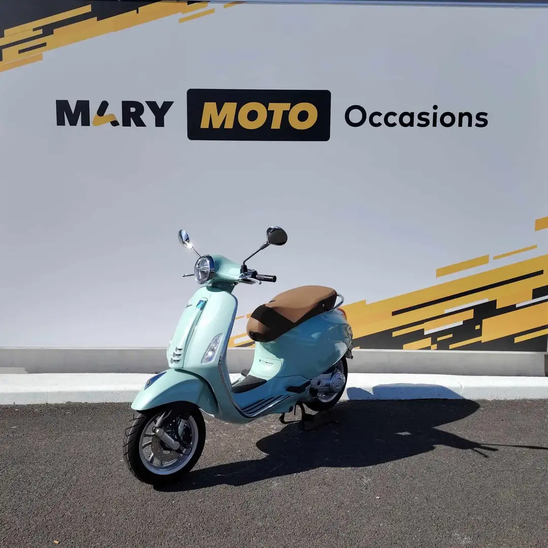 Vespa Primavera 50 Verde - 2