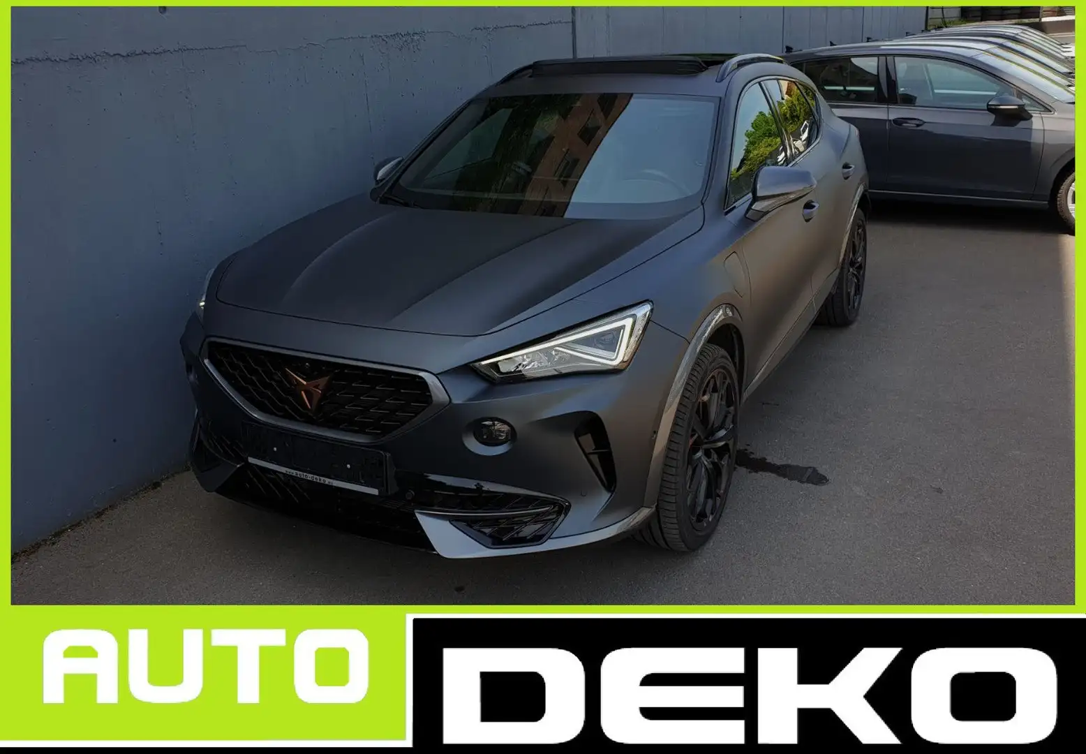 CUPRA Formentor 1.4 e-HYBRID VZ DSG Pano/SSL/360°/AHK Grau - 1