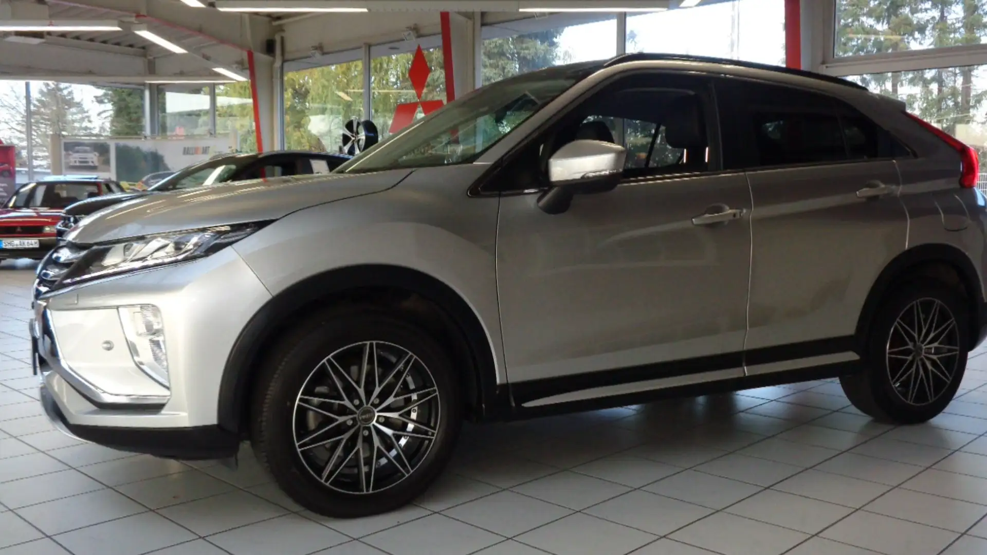 Mitsubishi Eclipse Cross Top ´#Eltr.Dach #Leder#Anhängerkuppl #1.Hd Silber - 2
