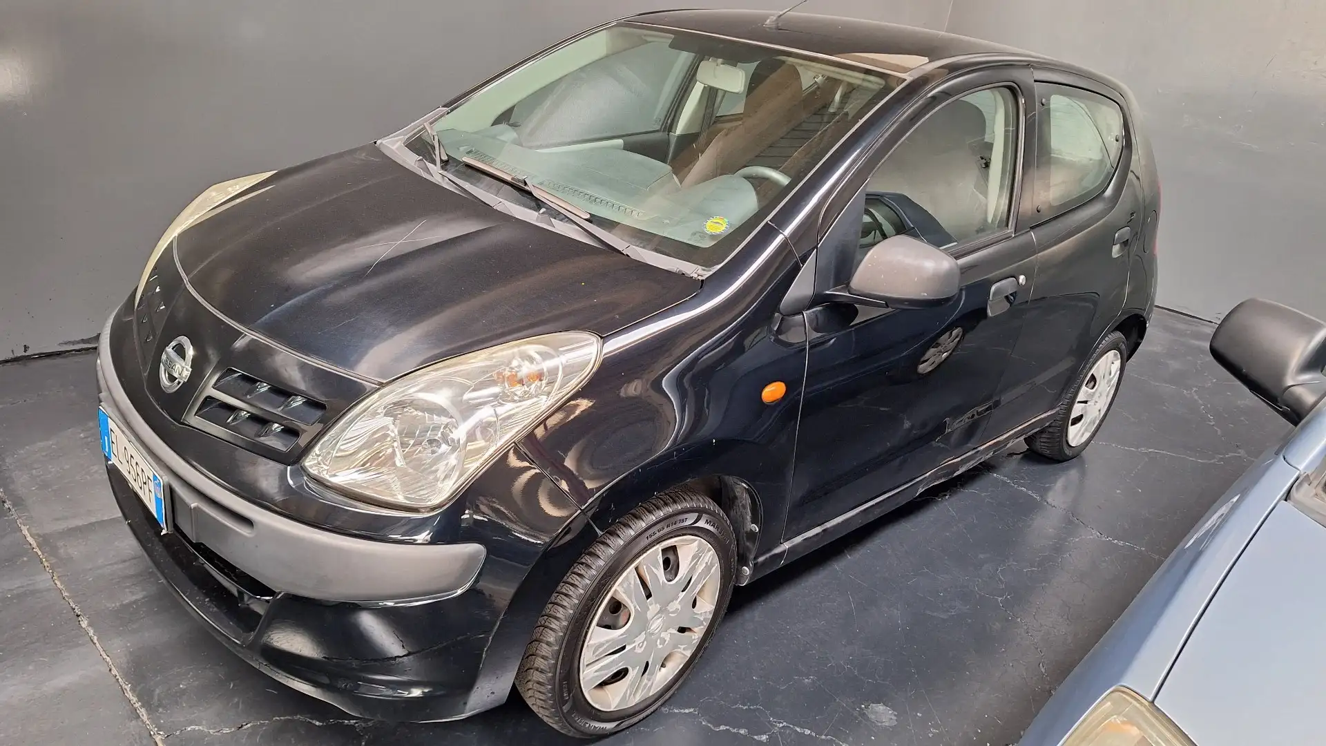 Nissan Pixo 1.0 Visia Nero - 1