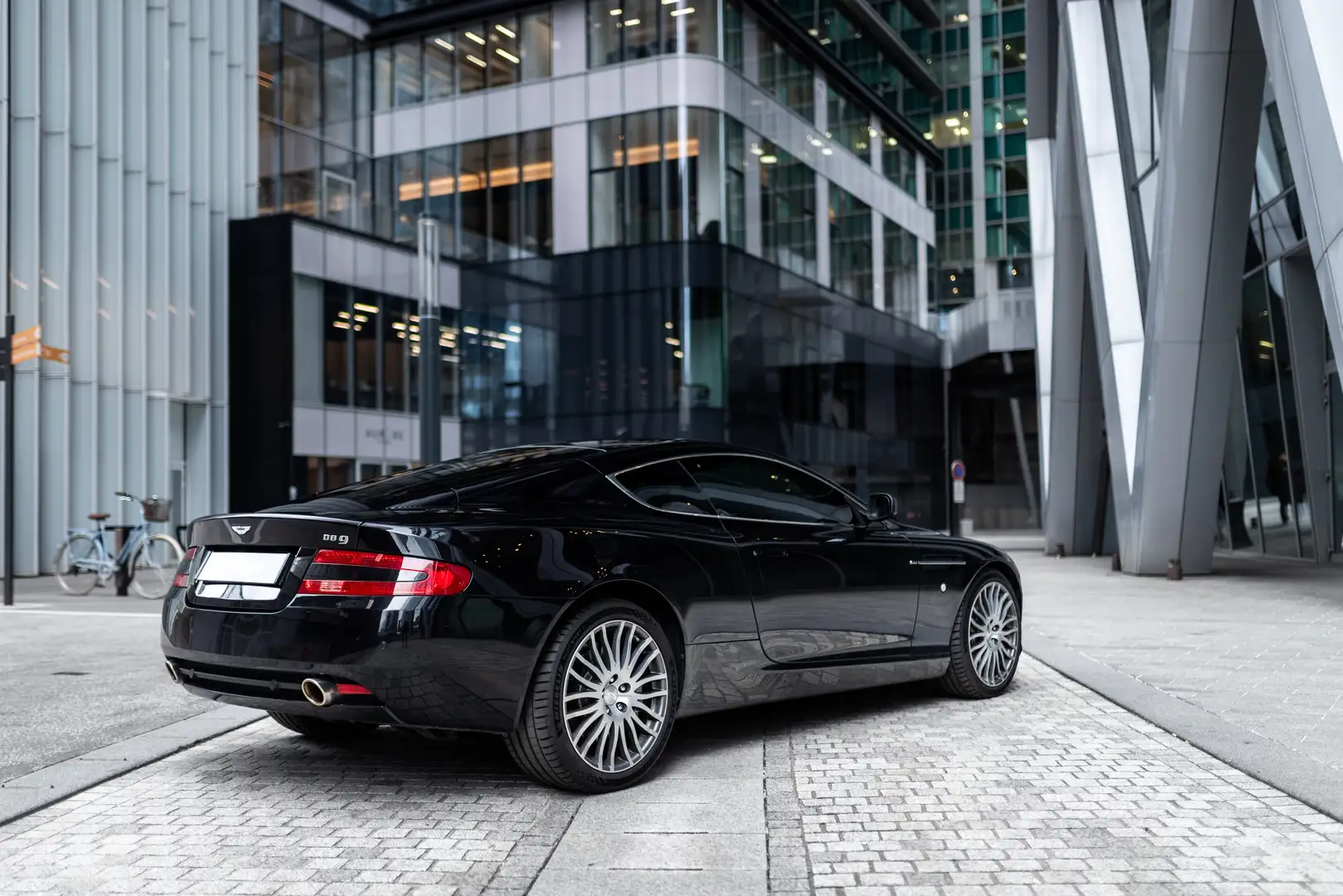 Aston Martin DB9 DB9 Coupé Touchtronic A Noir - 2