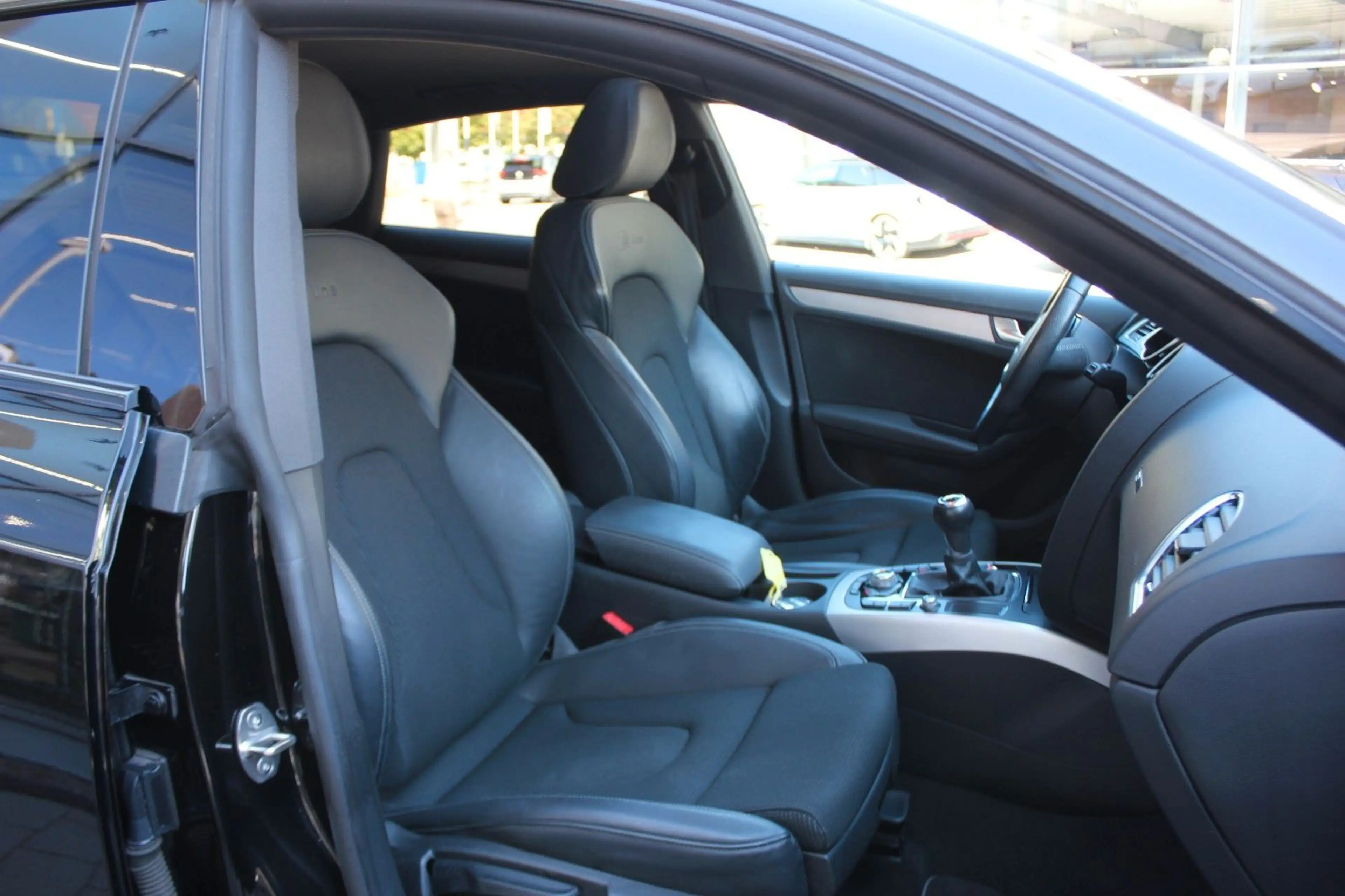 Audi A5 Sportback 2.0 TDI Navi,GRA,S-Line,Xenon — photo 8