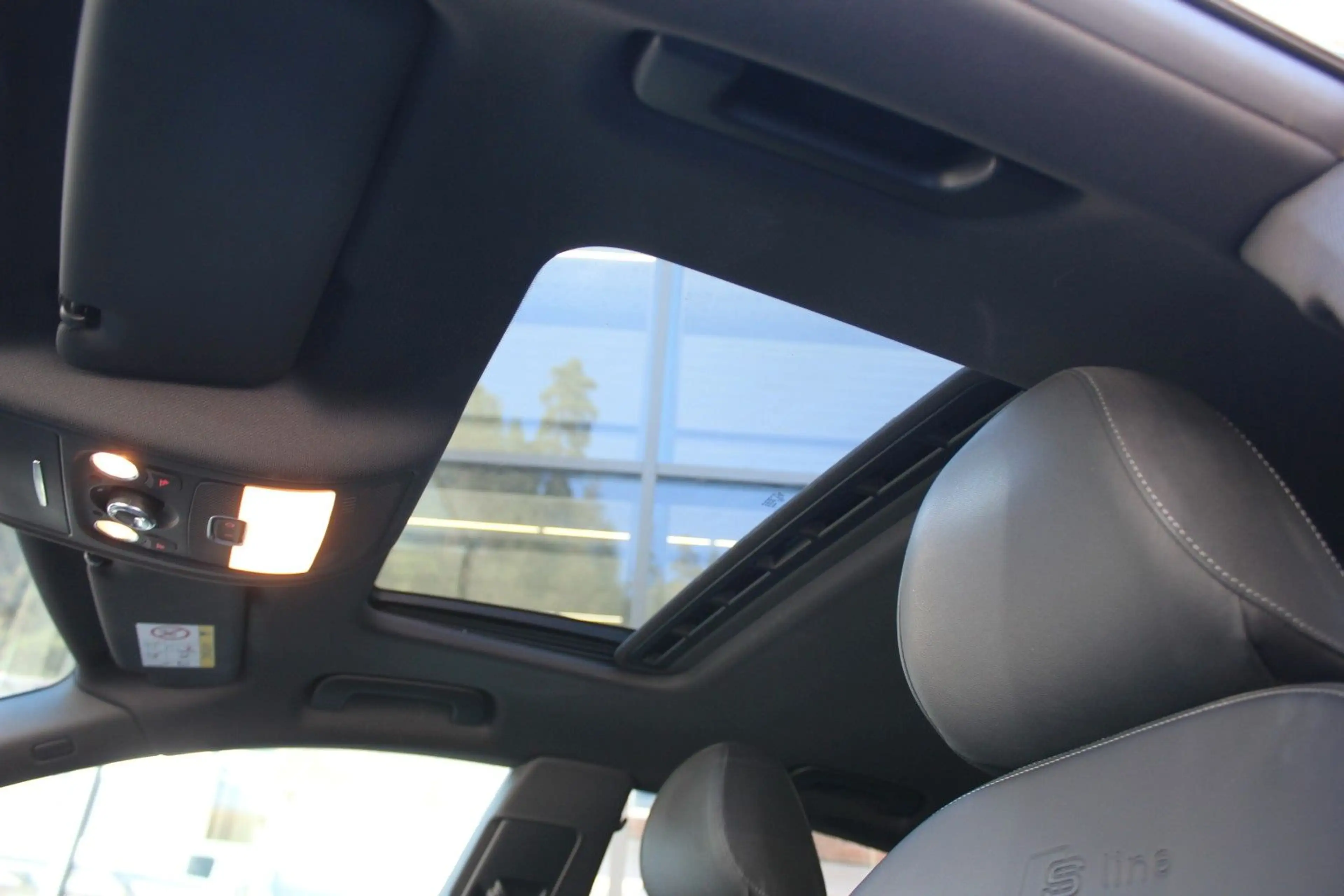 Audi A5 Sportback 2.0 TDI Navi,GRA,S-Line,Xenon — photo 13