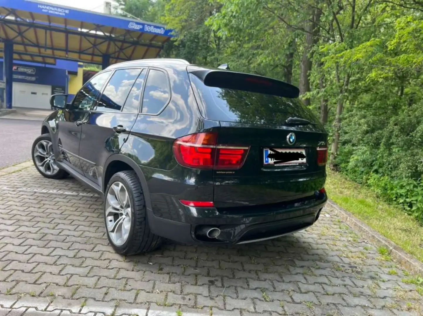 BMW X5 xDrive40d Edition Exclusive Schwarz - 2