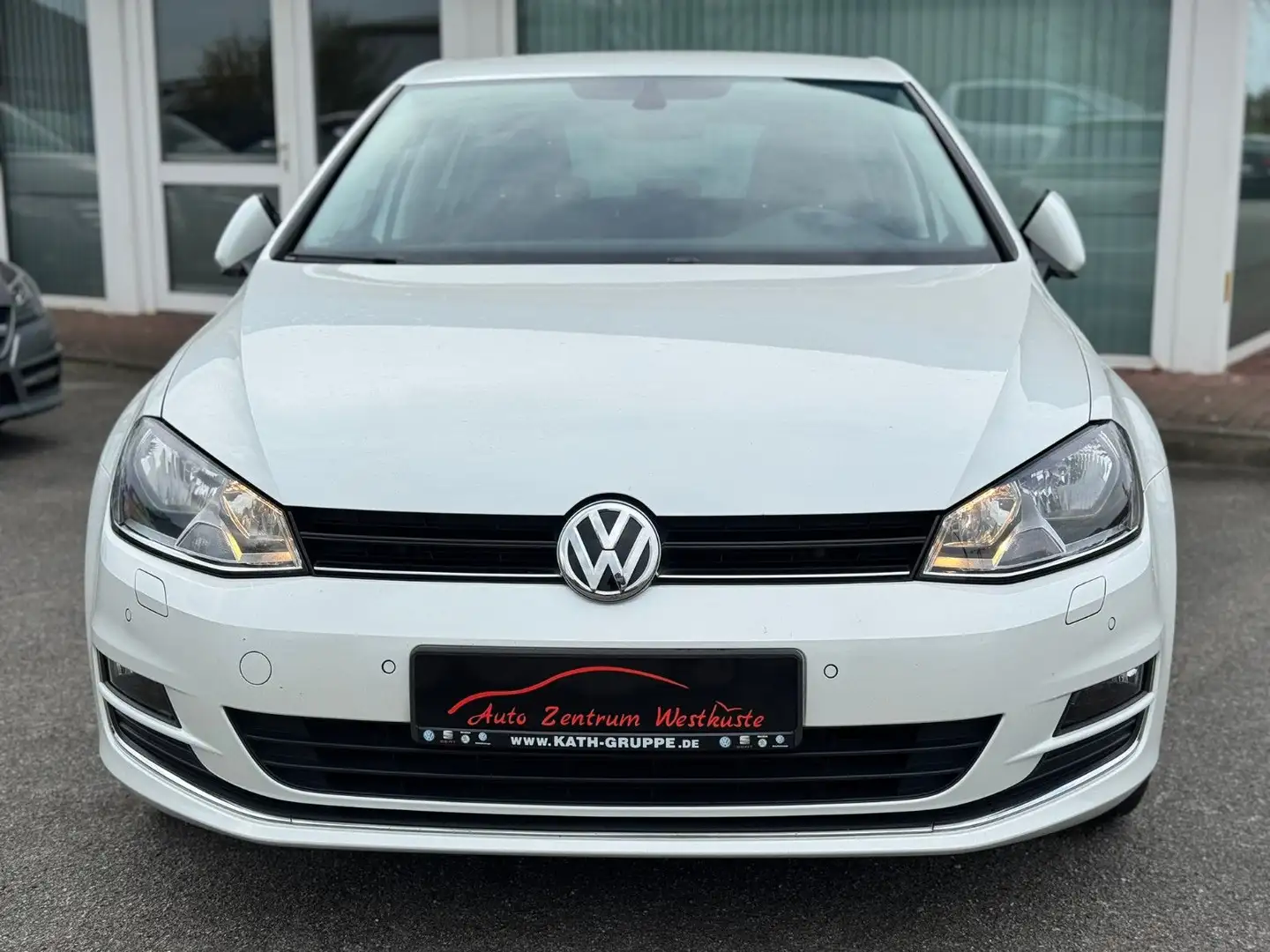 Volkswagen Golf VII Lim. Allstar Standheizung Navi SHZ Temp Weiß - 2