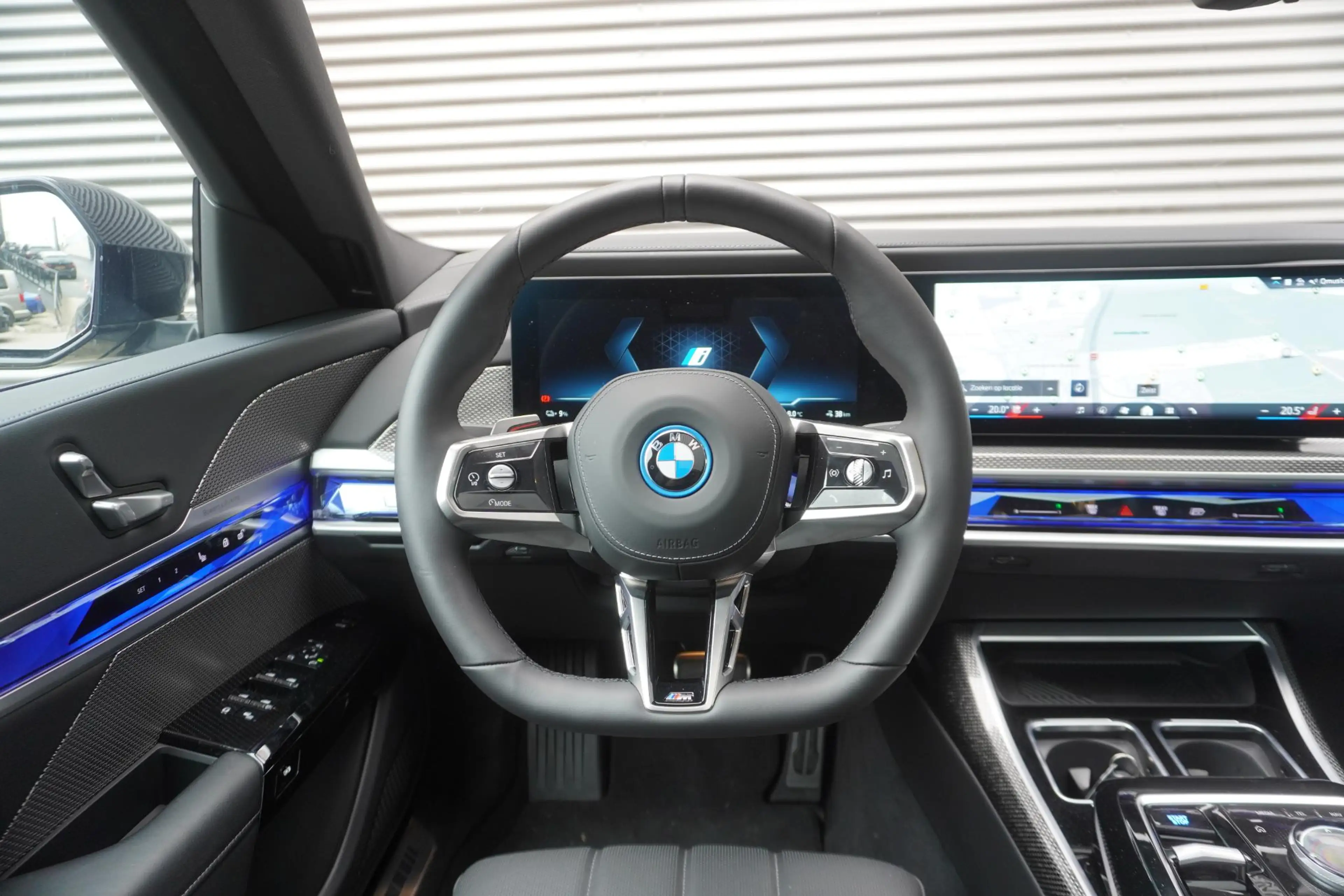 BMW i7 xDrive60 M Sportpakket | Glazen panoramadak Sky Lo — photo 7