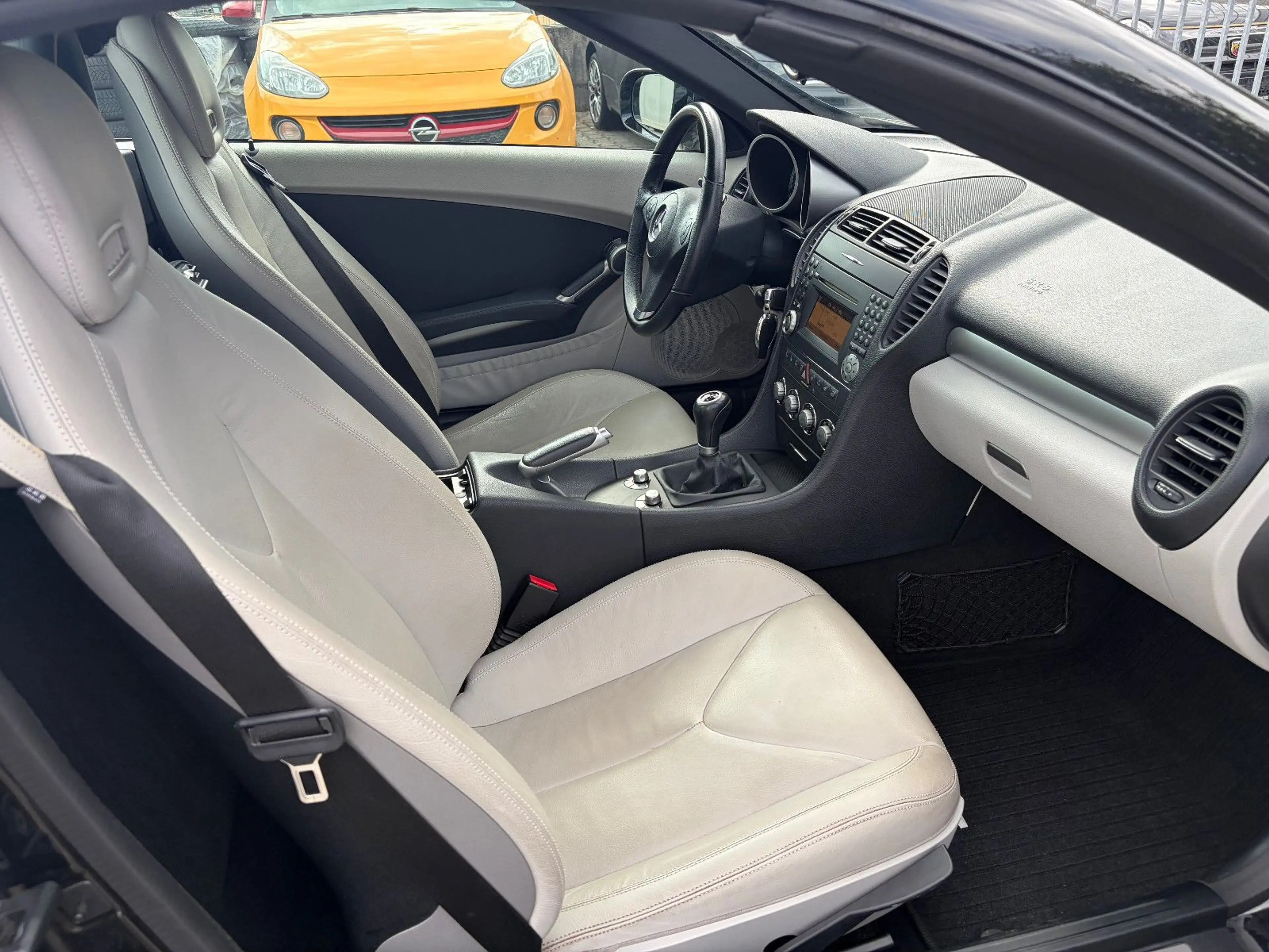 Mercedes-Benz SLK 200 Kompressor Cabrio/Leder/Klima/Sitzh./PDC — photo 11