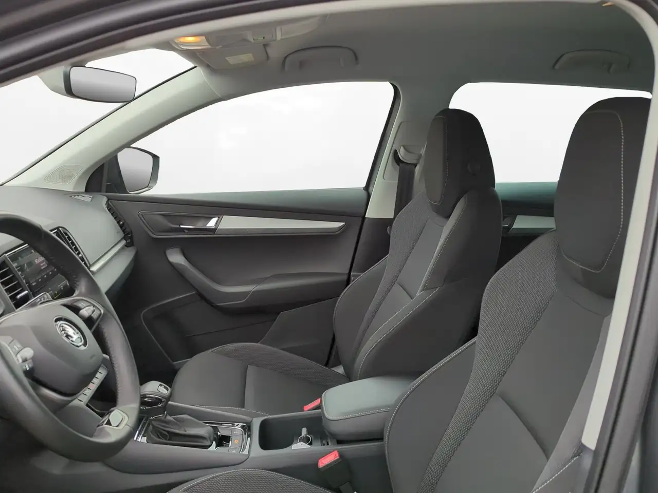 Skoda Karoq Selection 1.5 TSI DSG *LED Winterpaket*, миниатюра 2