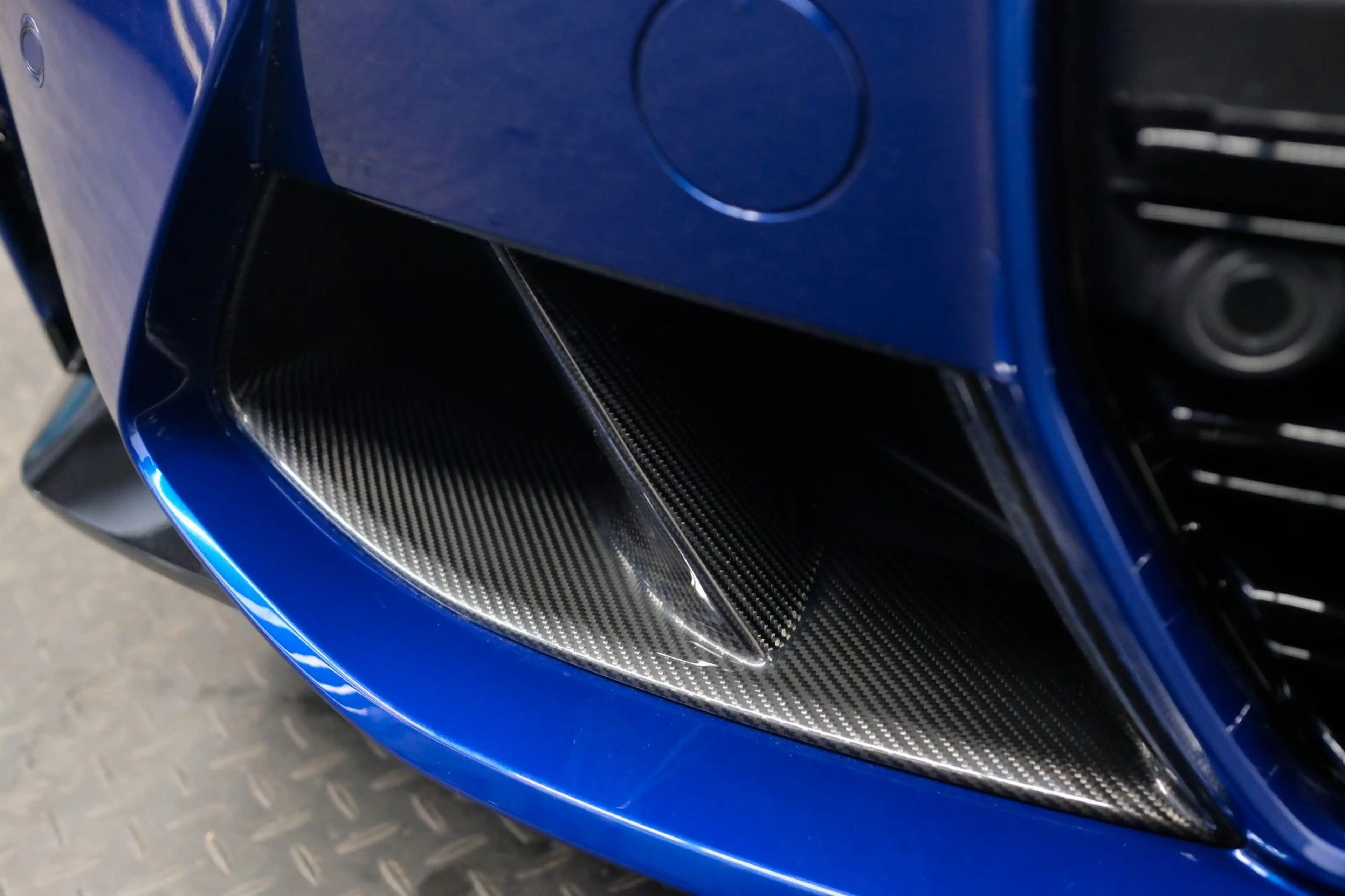 BMW M4 Competition 50 Jahre Edition 1 of 700/CARBON — photo 9