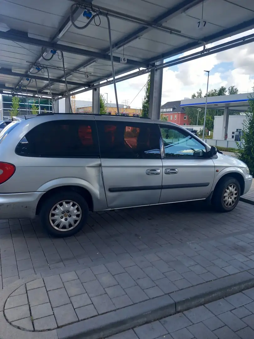 Chrysler Voyager 2.8 CRD Automatik Comfort - 2
