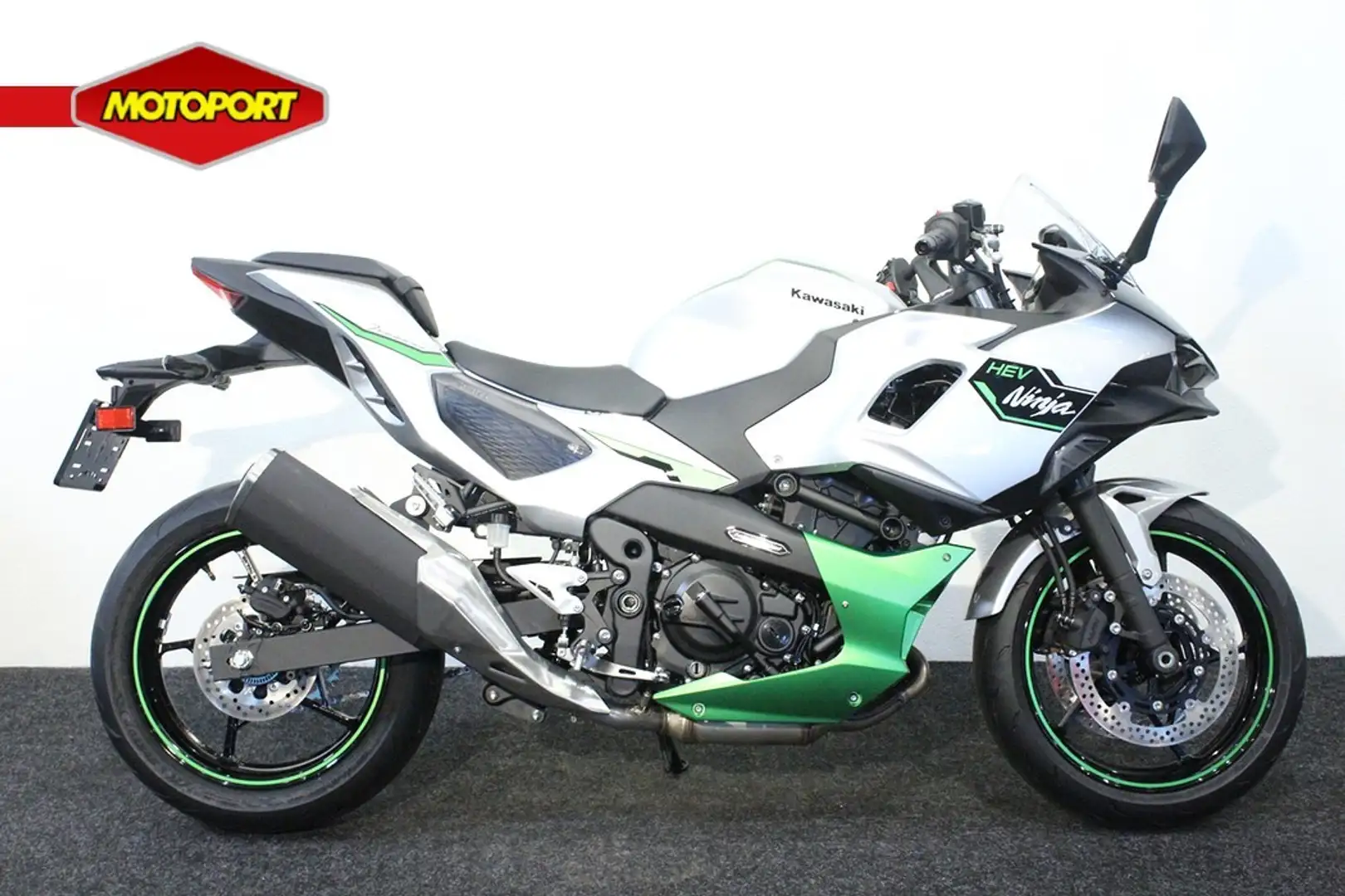 Kawasaki Ninja 7 Hybrid Argintiu - 1