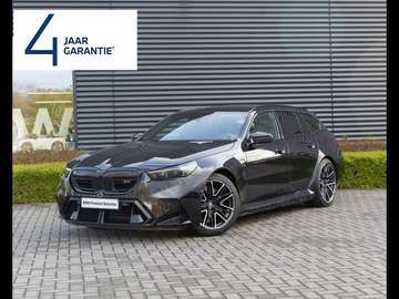 Touring Luxury & Performance — The Ultimate Dail