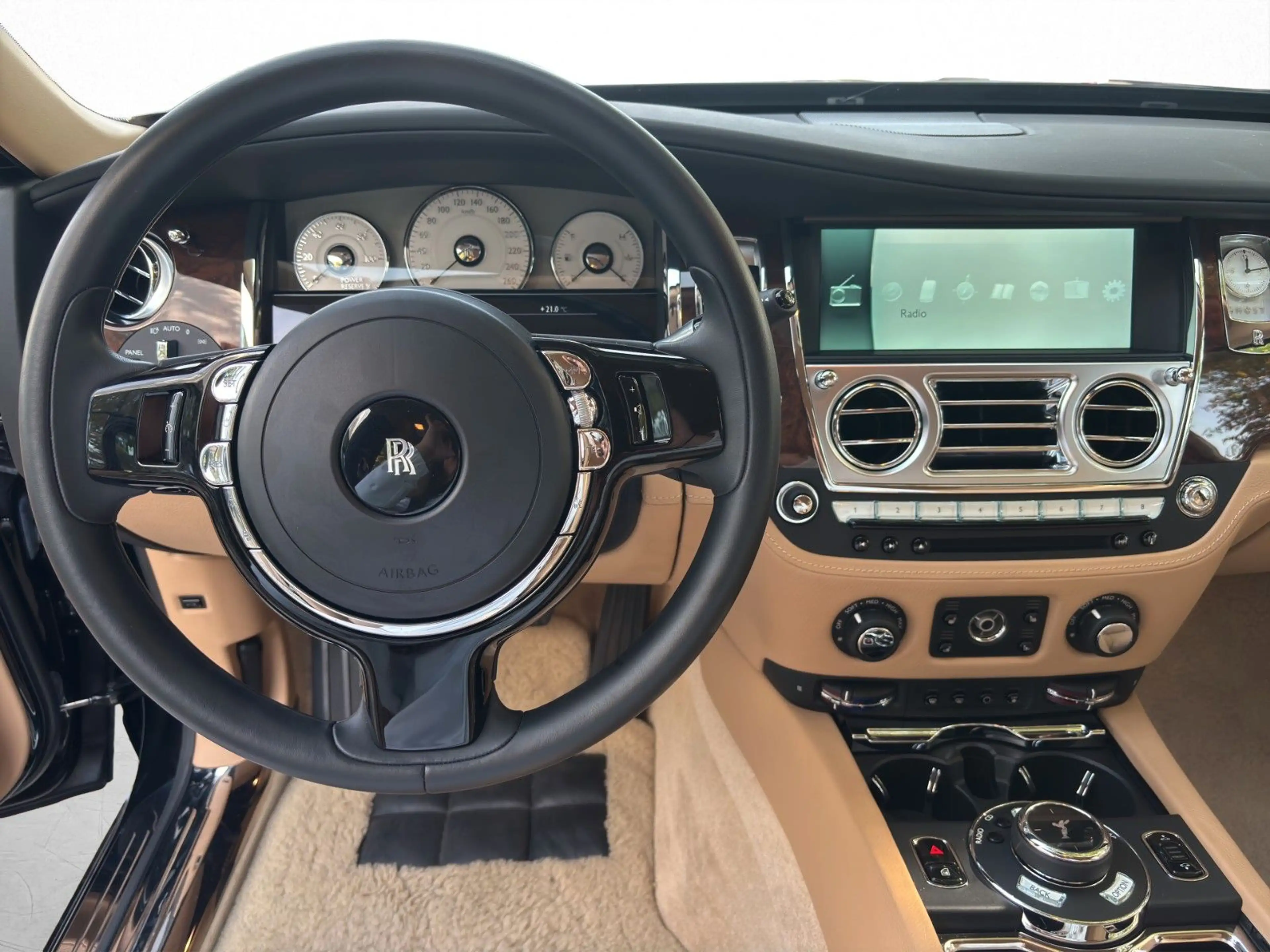 Rolls-Royce Ghost - — photo 14