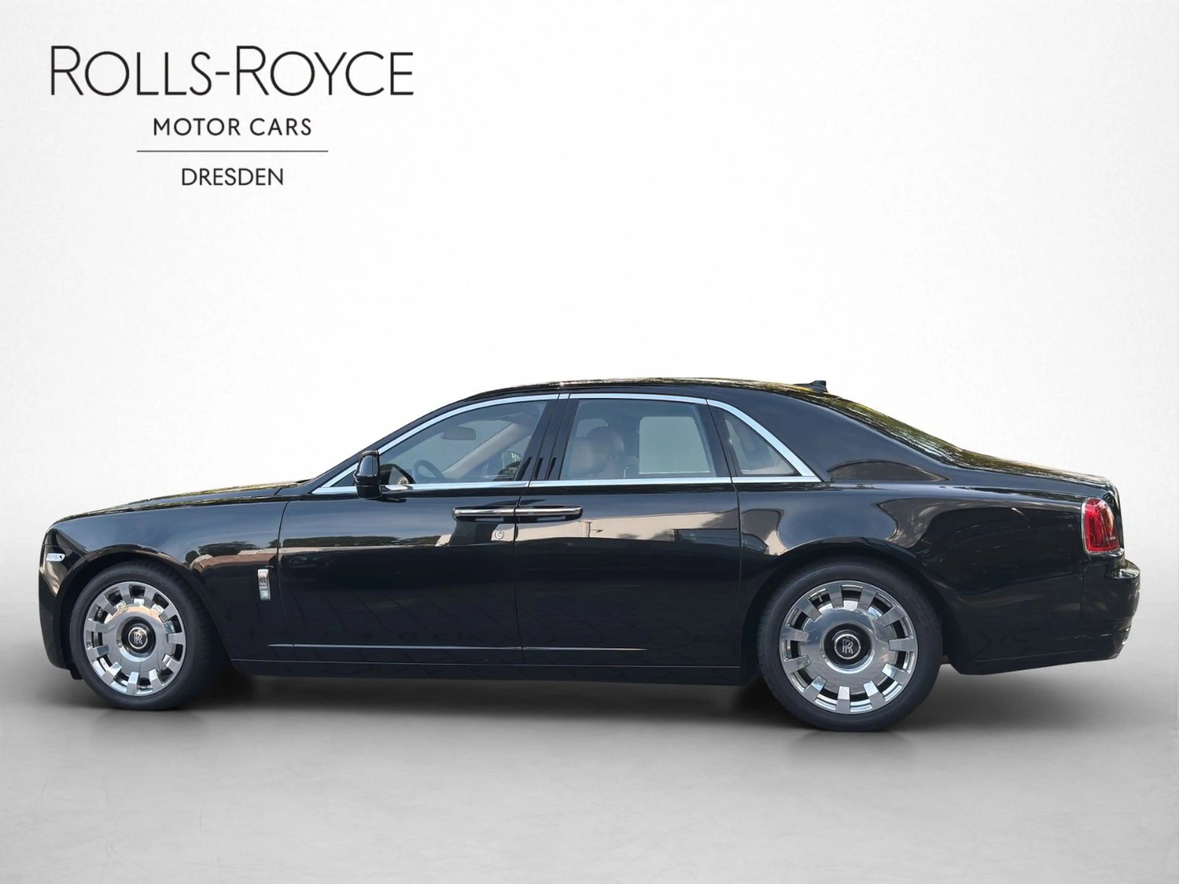 Rolls-Royce Ghost - — photo 9