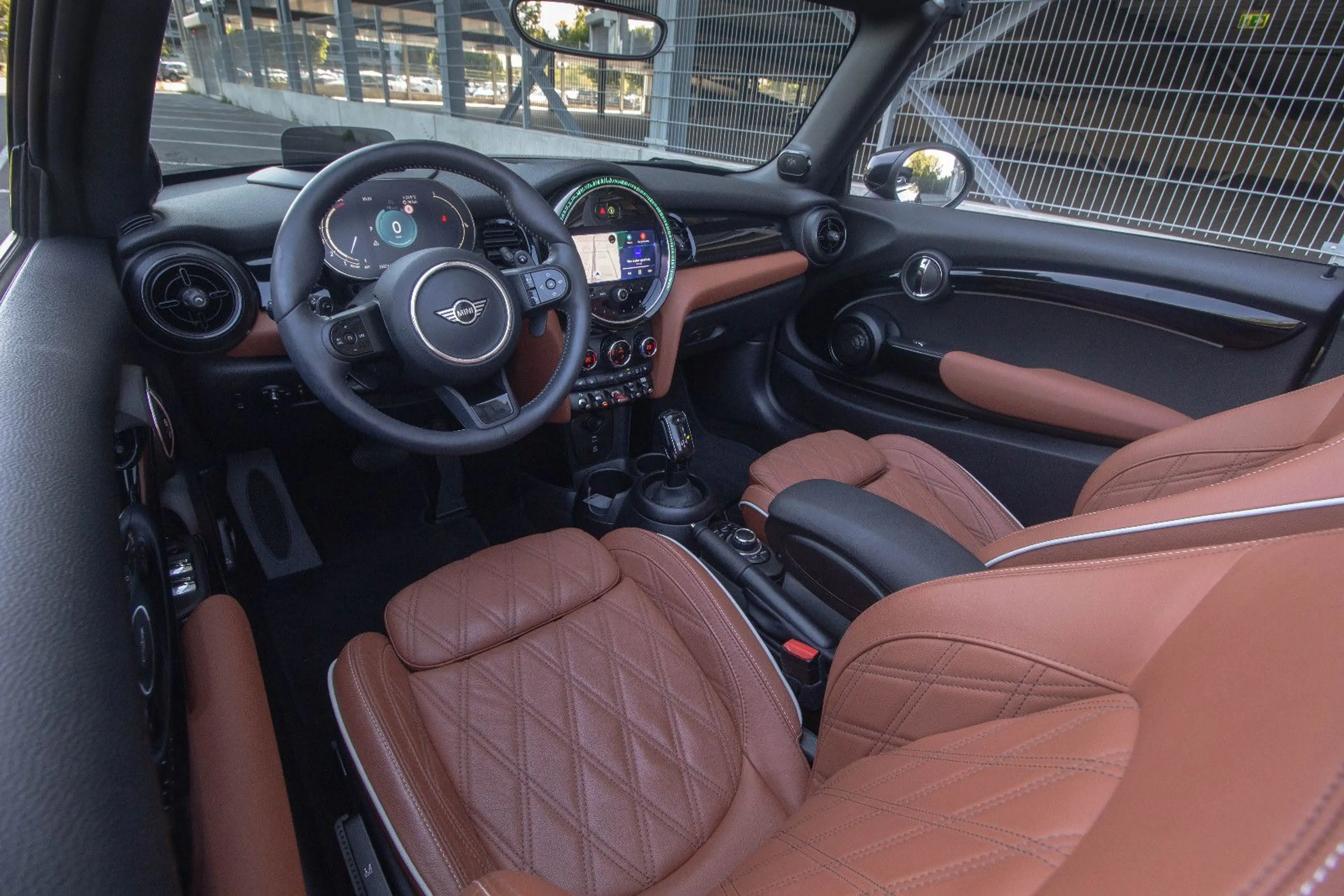 MINI Cooper S Cabrio *HUD*KAM*Leder Chester*h&k*U-FREI — photo 4