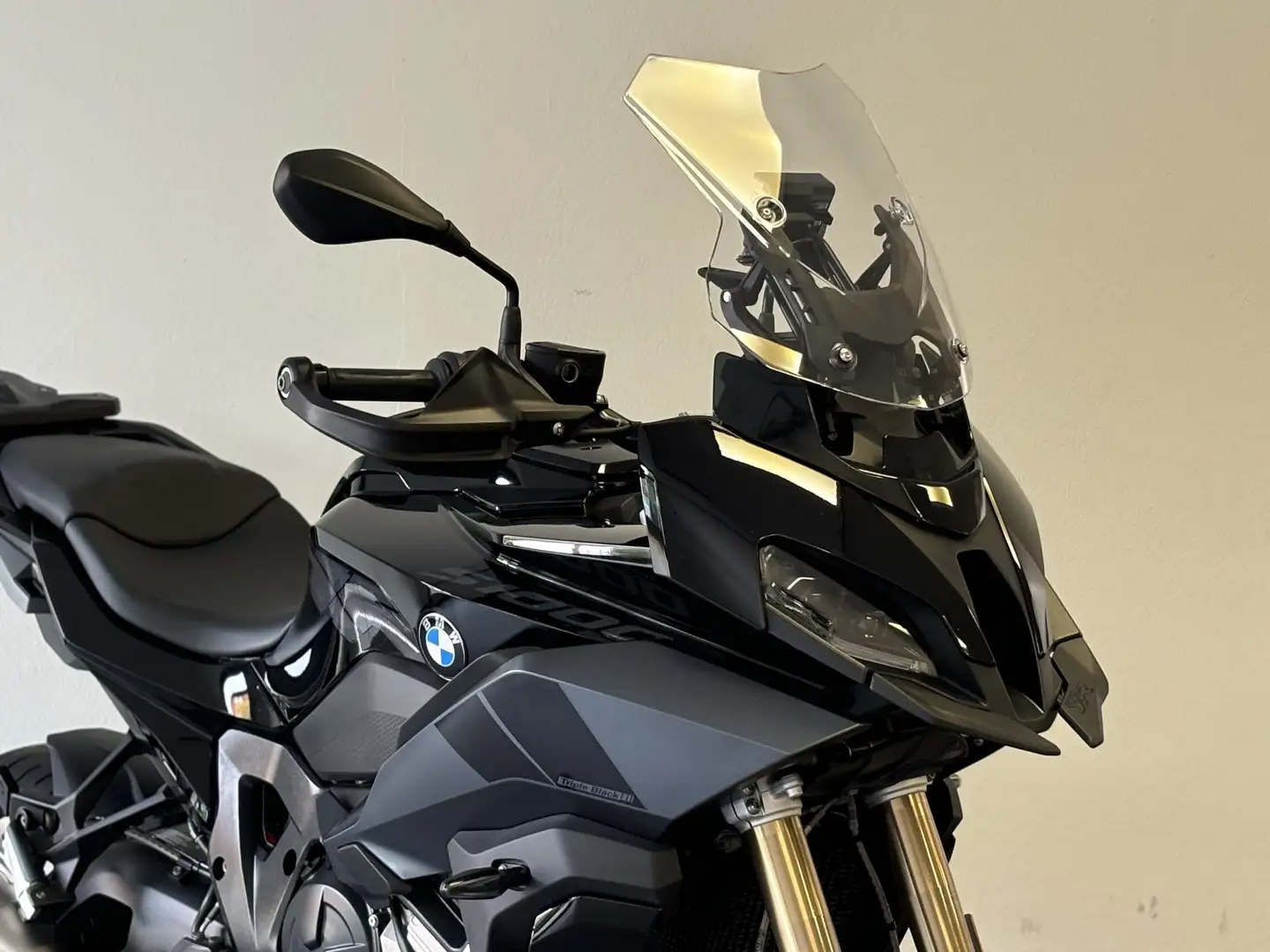 BMW S 1000 XR TripleBlack 2-Pak. + Akra. uvm. I Garantie I Noir - 2
