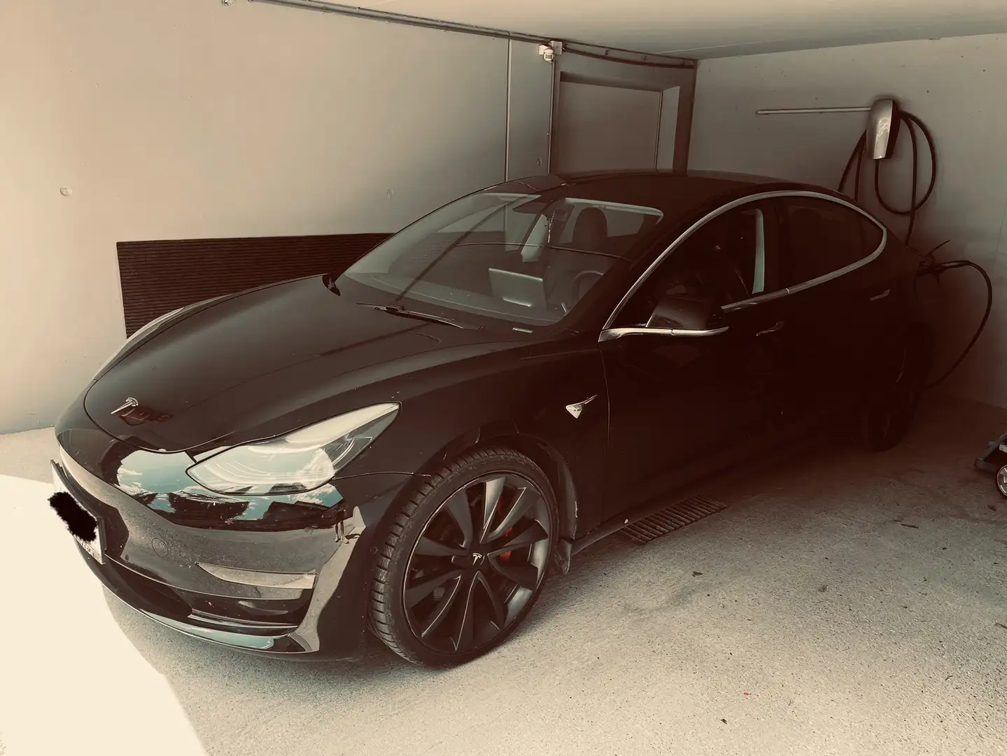 Tesla Model 3 Performance AWD 57,5kWh Schwarz - 1