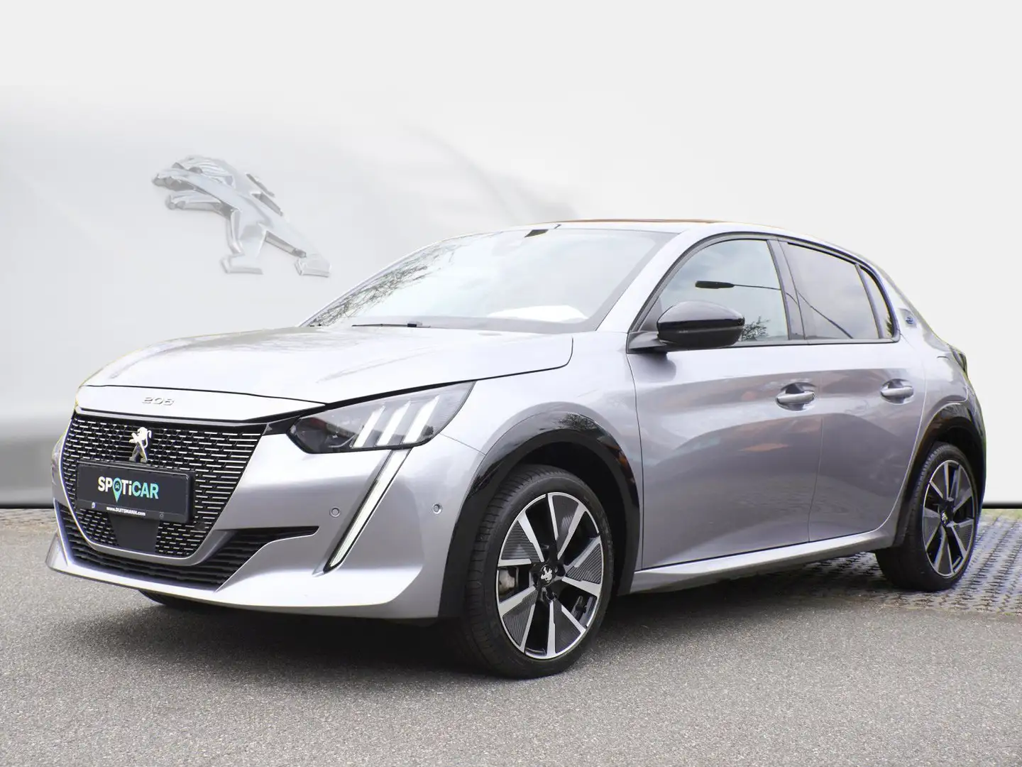 Peugeot 208 e- GT - 1