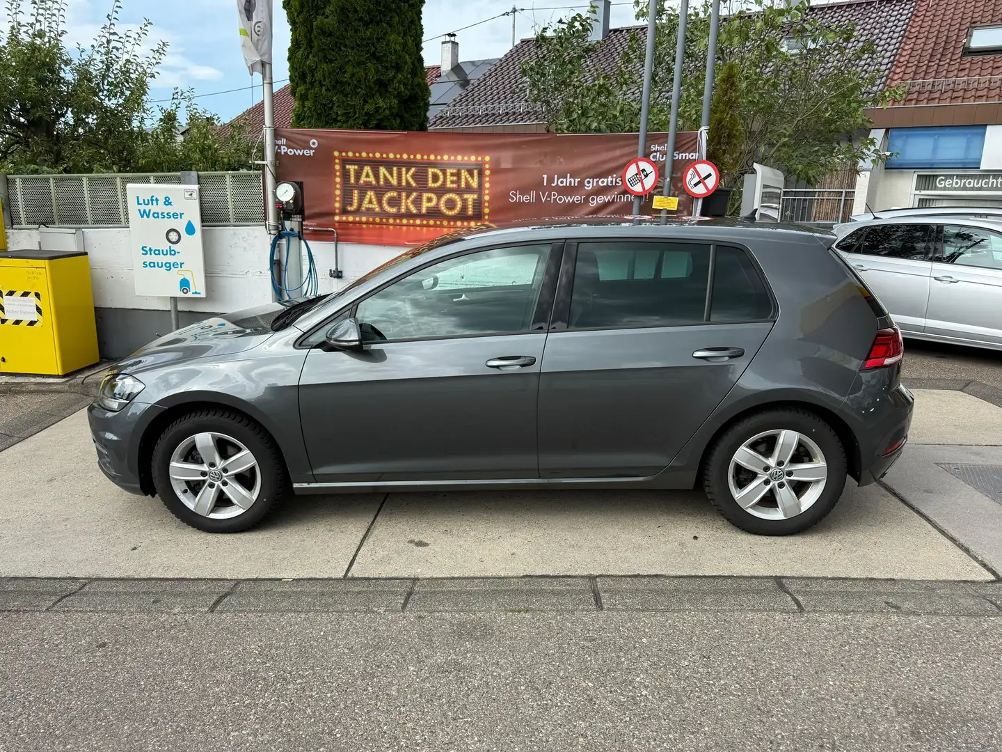 Volkswagen Golf VII 2,0TDI Comfort*DSG*ACC*Standheizung*Nav Grau - 2