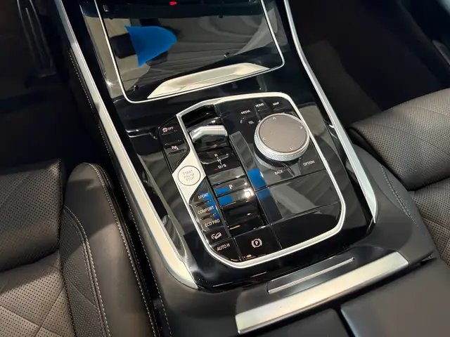 BMW X5 view 15