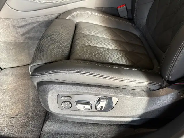 BMW X5 view 18
