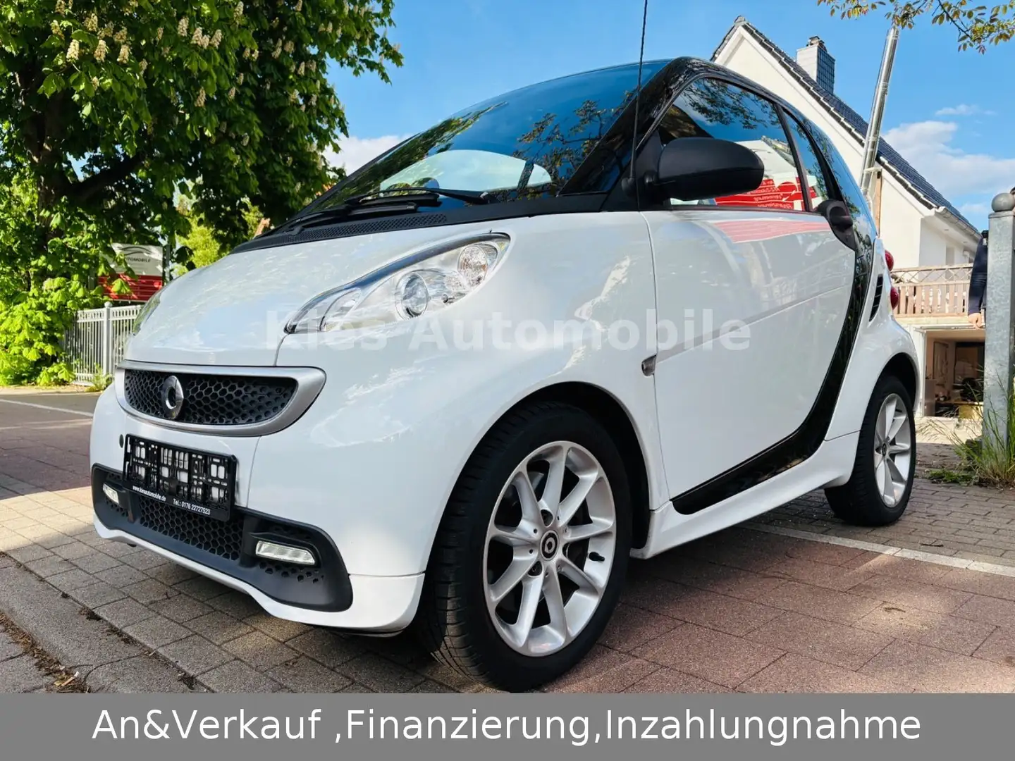 smart forTwo Passion AUTOM/SERVO/KLIMA/SITZH/PANO/VOLL Білий - 2