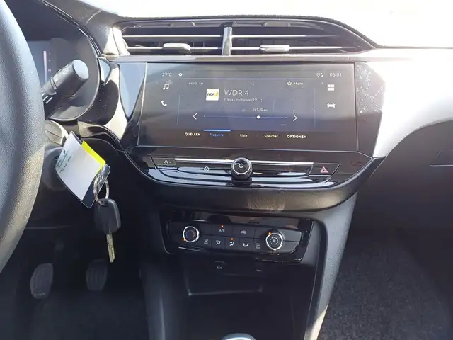 Opel Corsa view 12