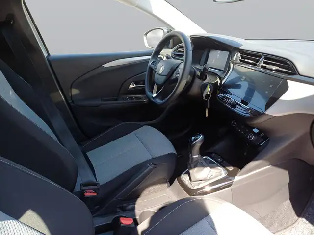 Opel Corsa view 11