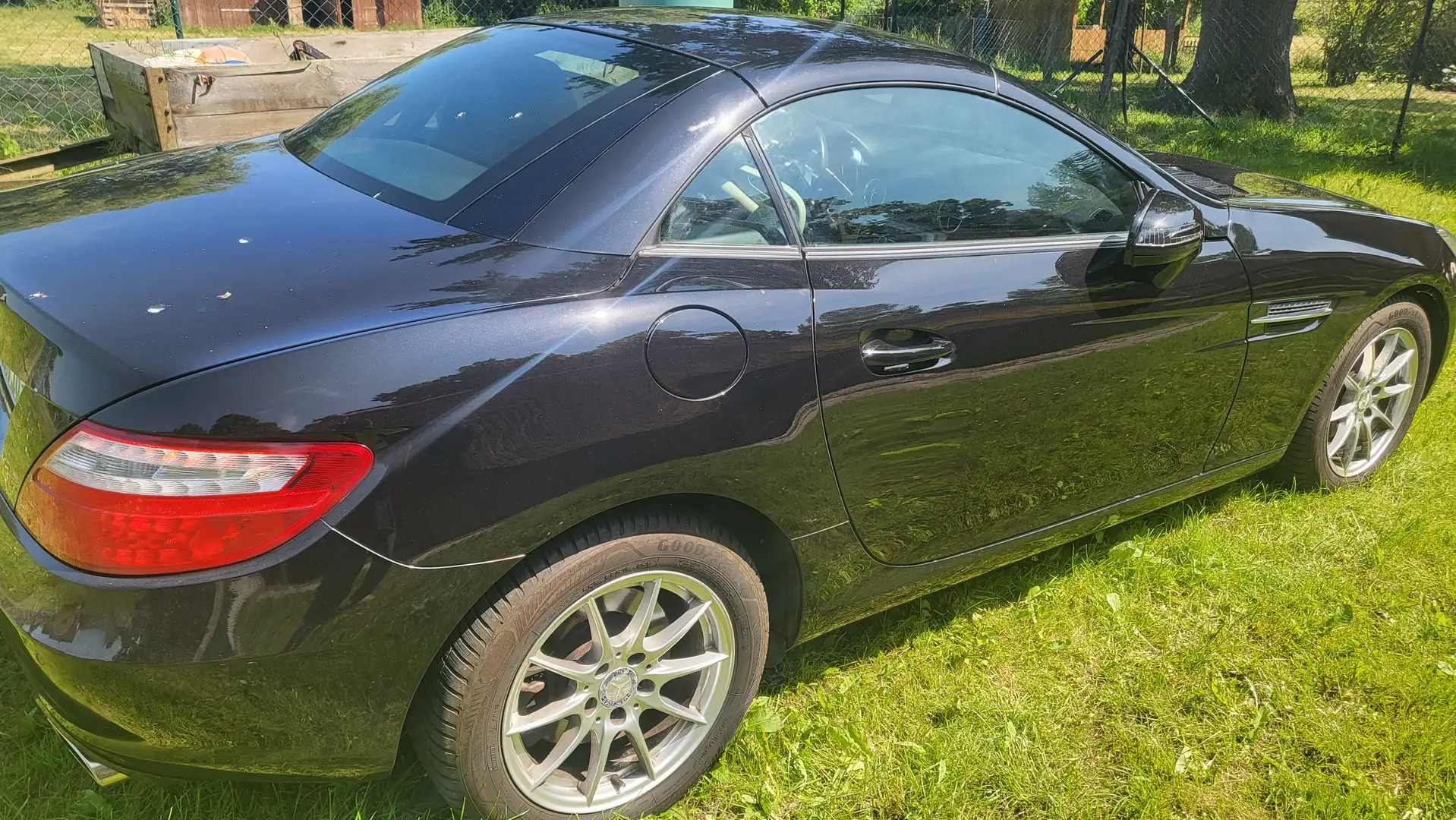 Mercedes-Benz SLK 200 SLK-Klasse (BlueEFFICIENCY) 7G-TRONIC Schwarz - 2