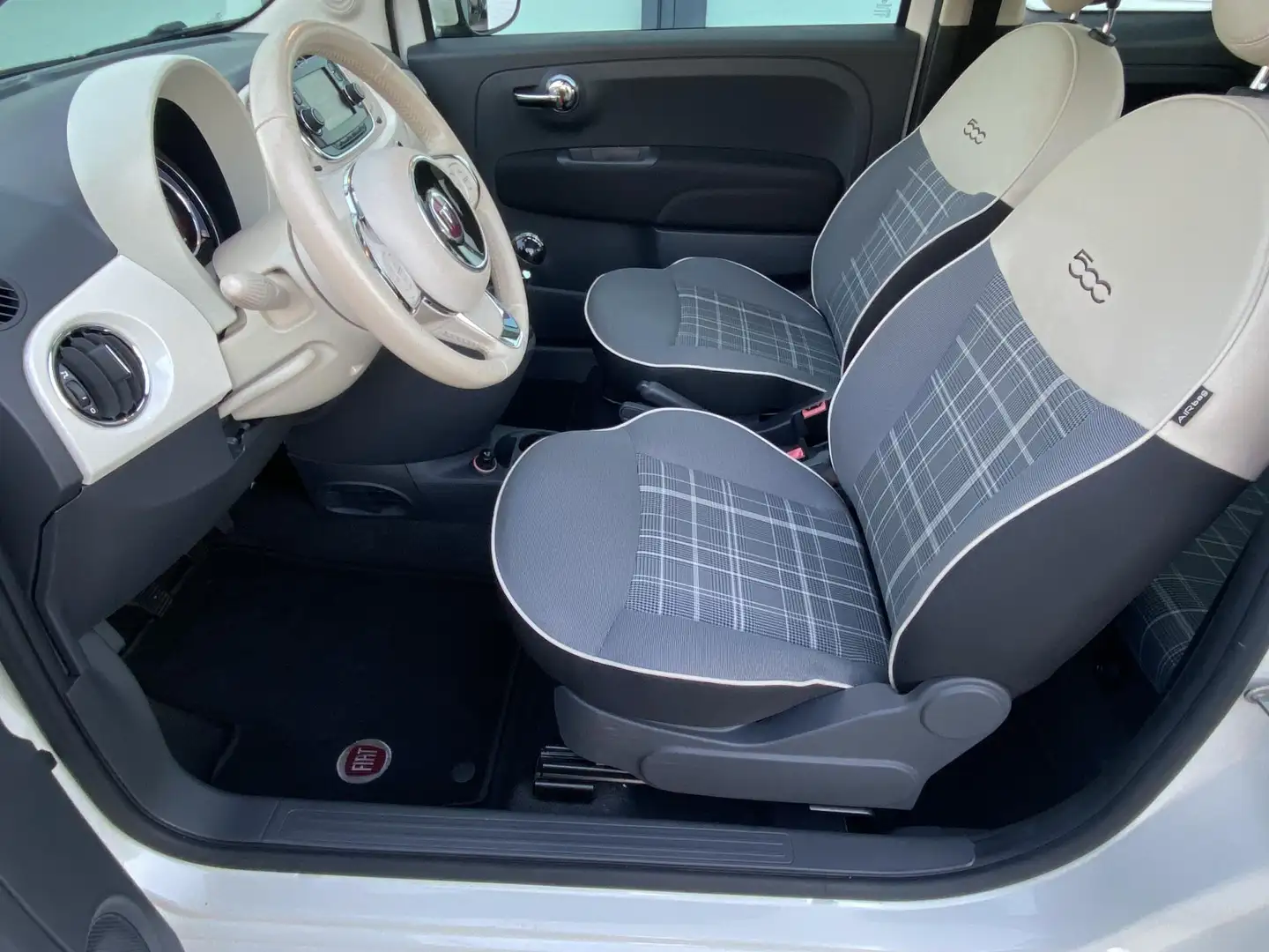 Fiat 500 0.9 TwinAir Turbo Lounge | Panoramadak | Lichtmeta Wit - 2