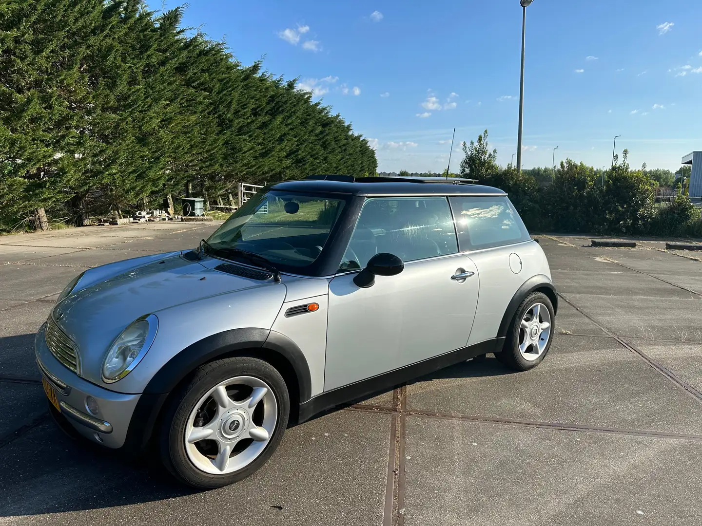 MINI Cooper Cooper 1.6 Cooper Chili Grijs - 1