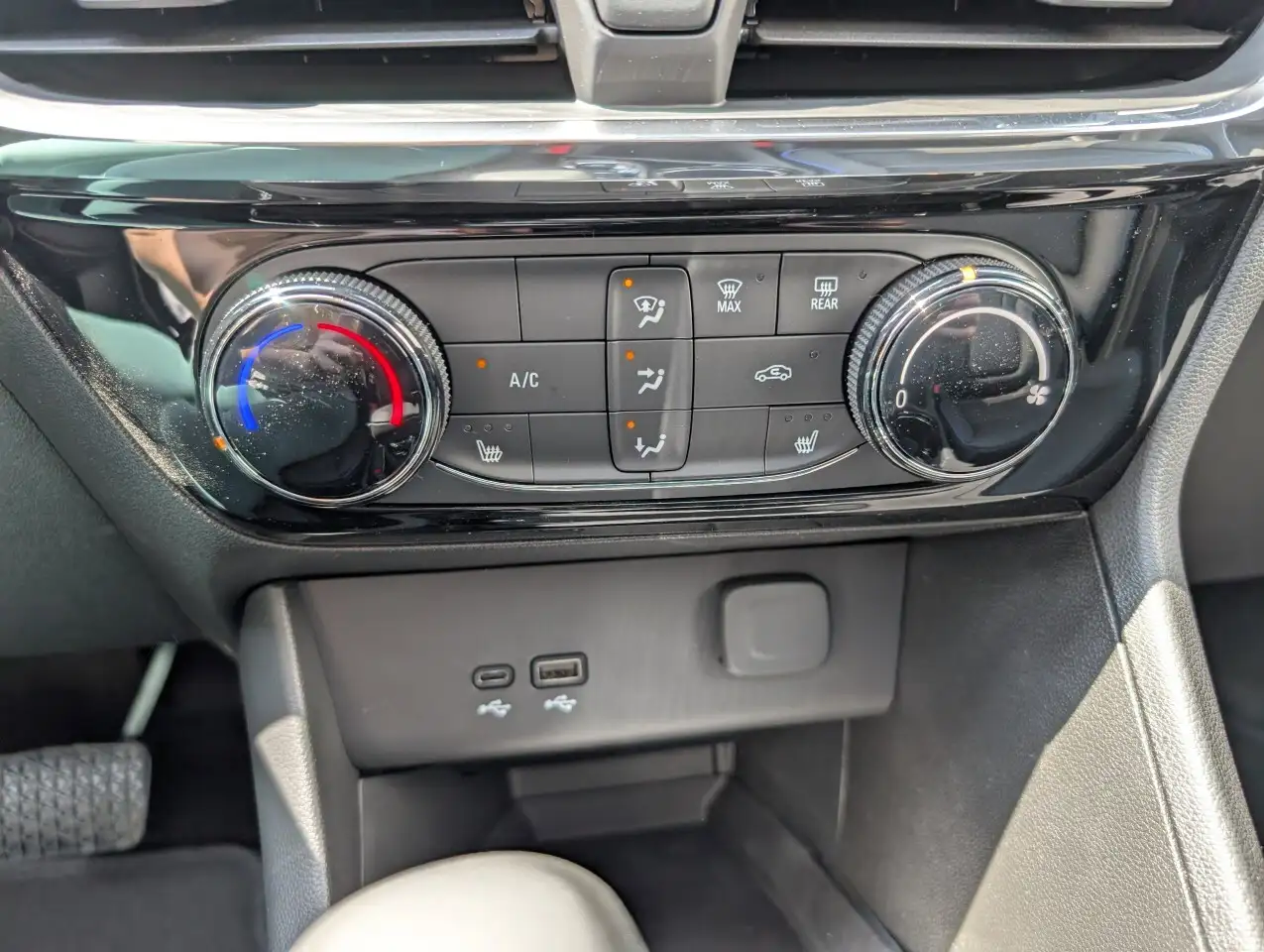 Buick Encore снимка Buick Encore