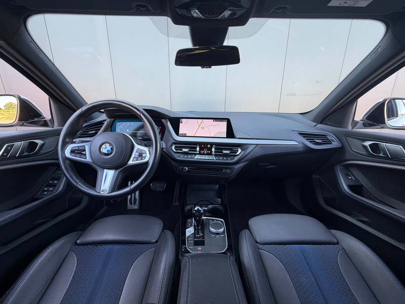 BMW 118 iA 140cv - Pack M - Cockpit - Camera - 19p — photo 15